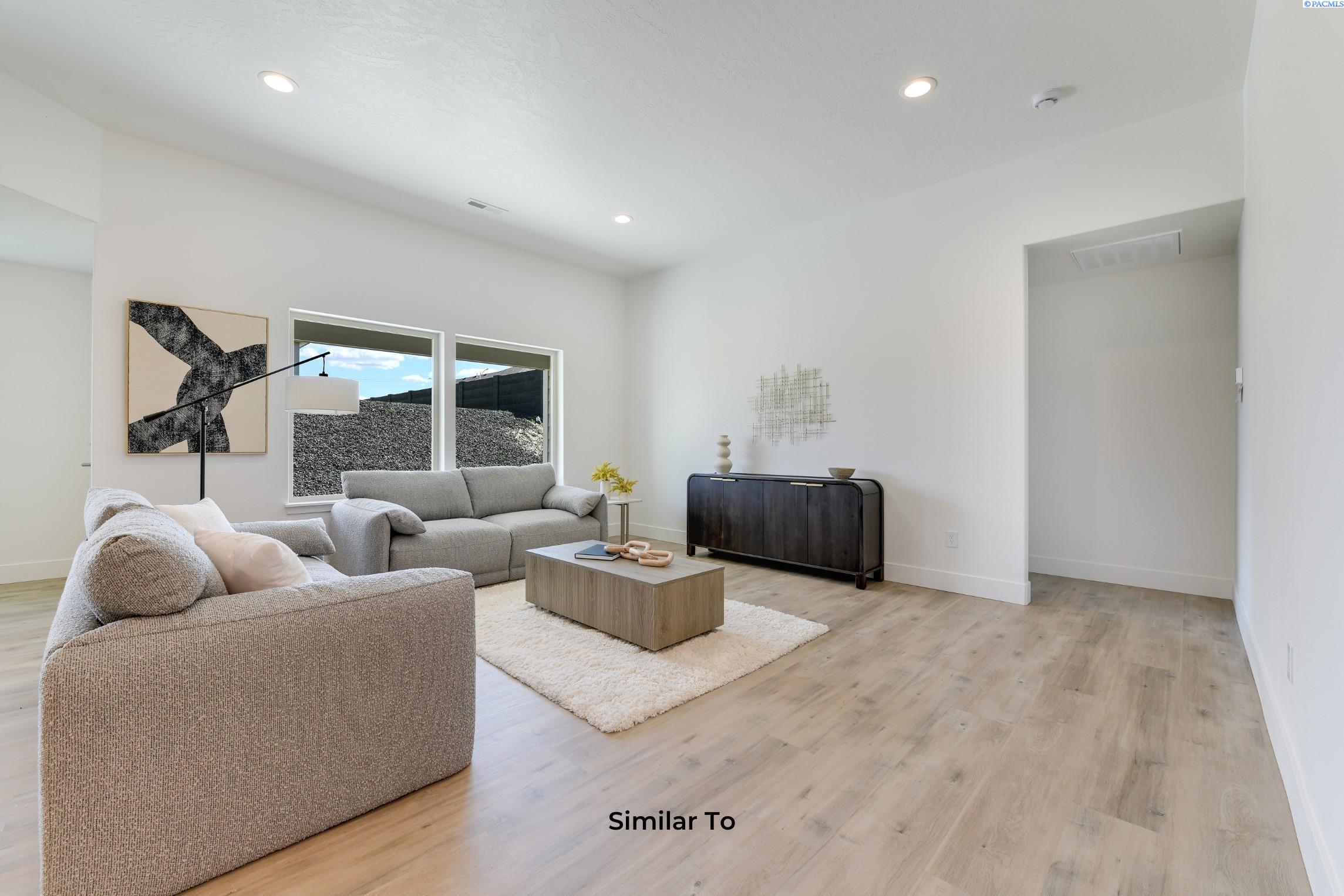 10714 Lake Dr