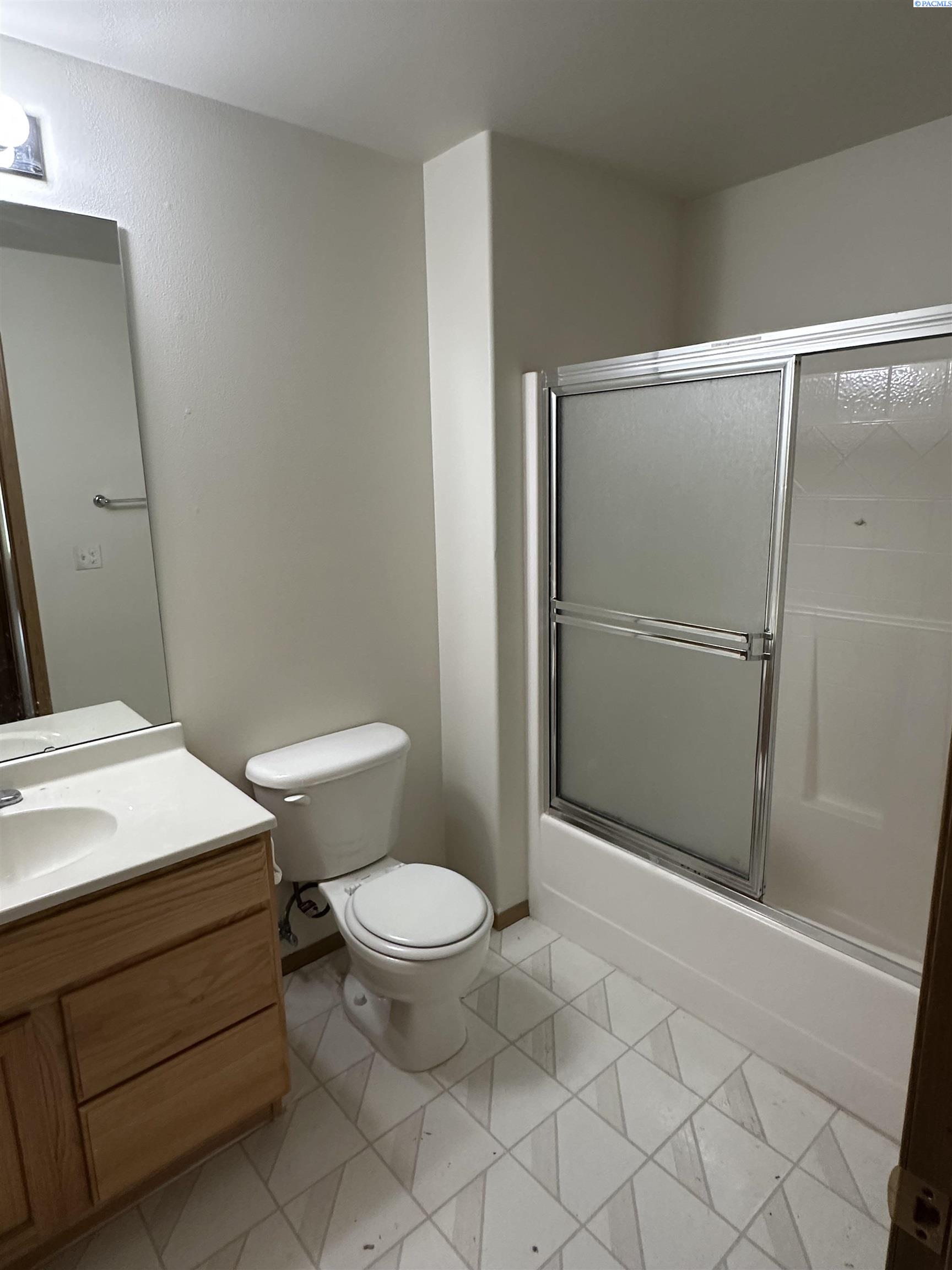 606 S Huntington Place