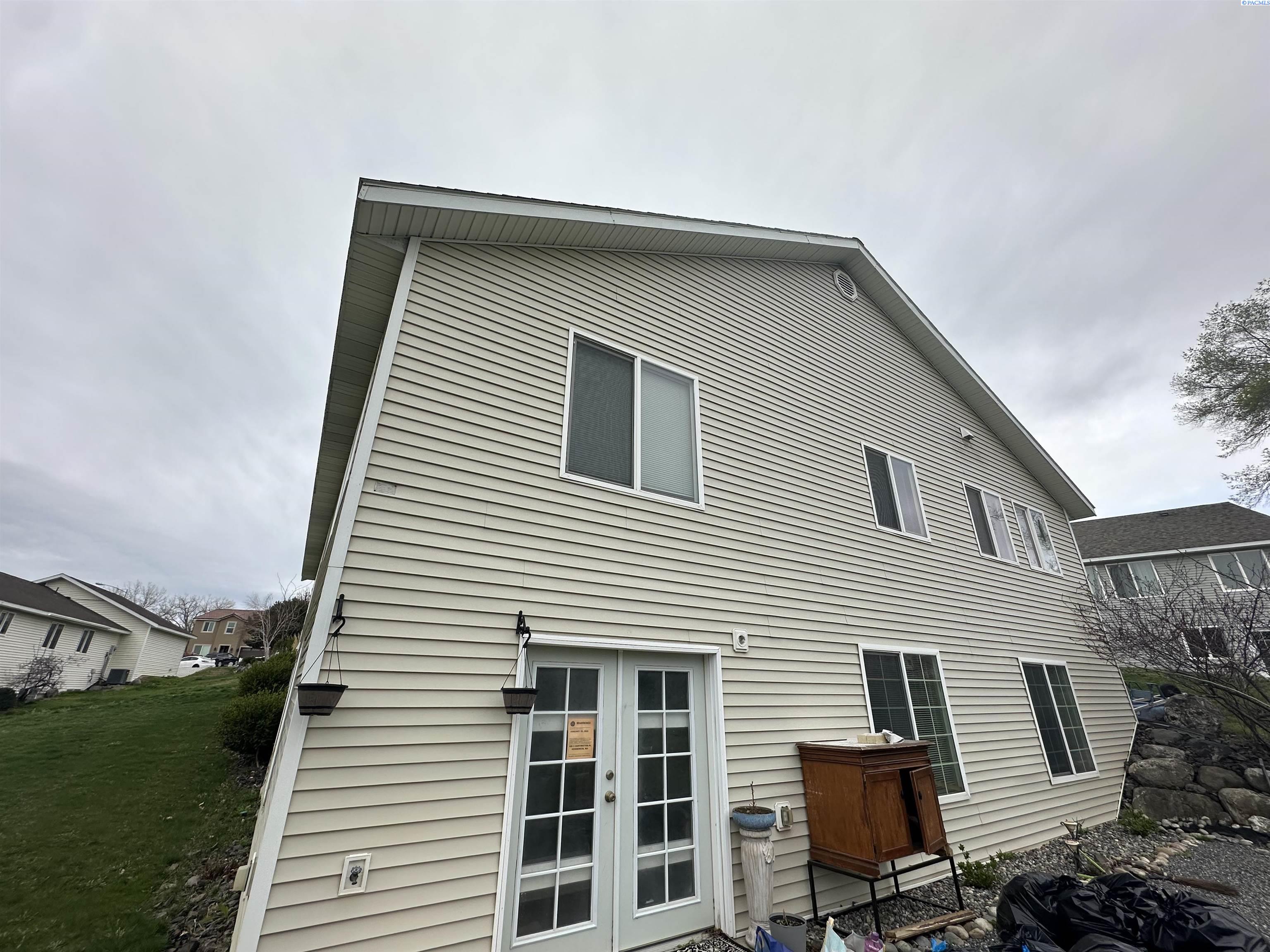 606 S Huntington Place