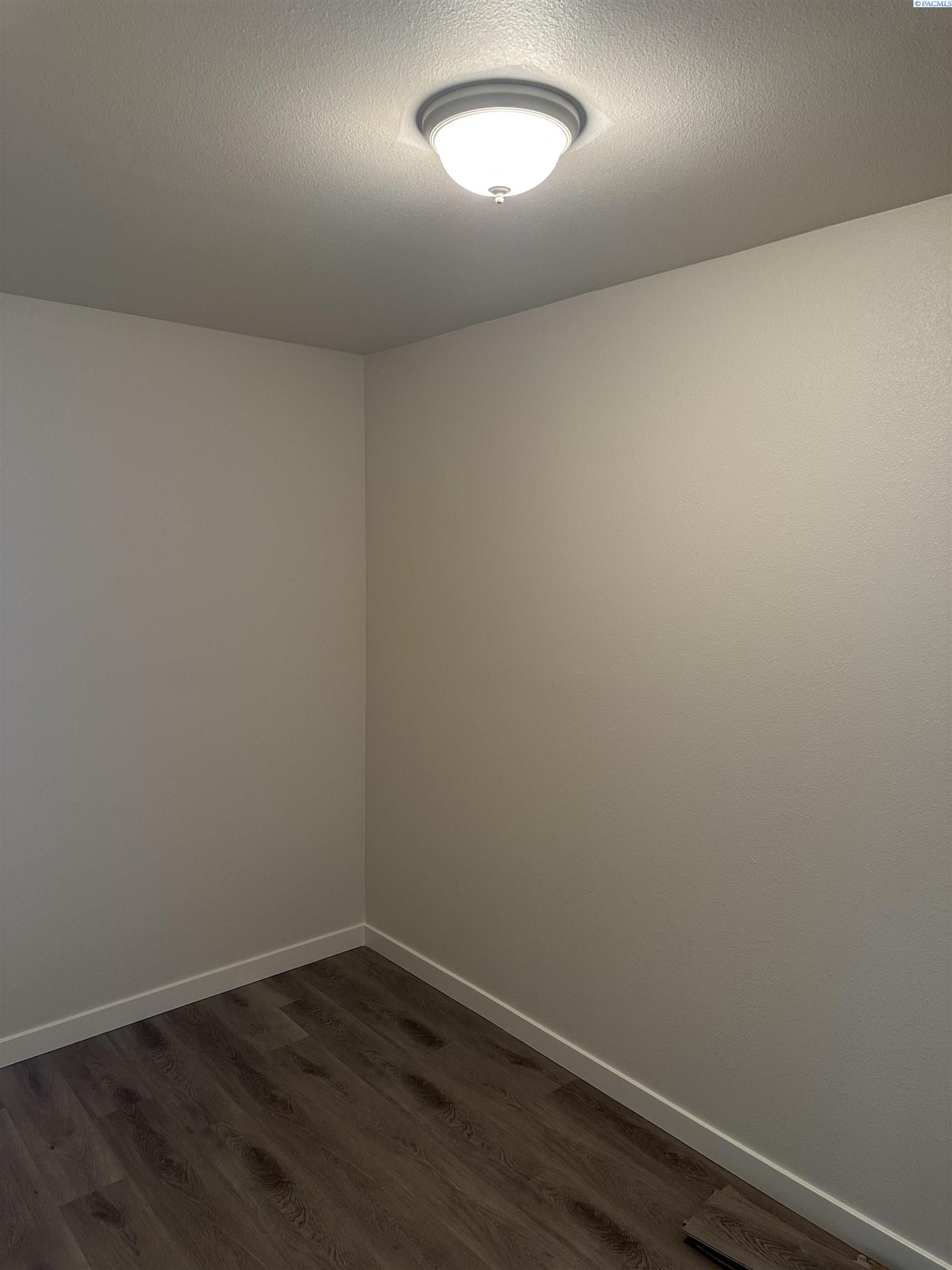 606 S Huntington Place