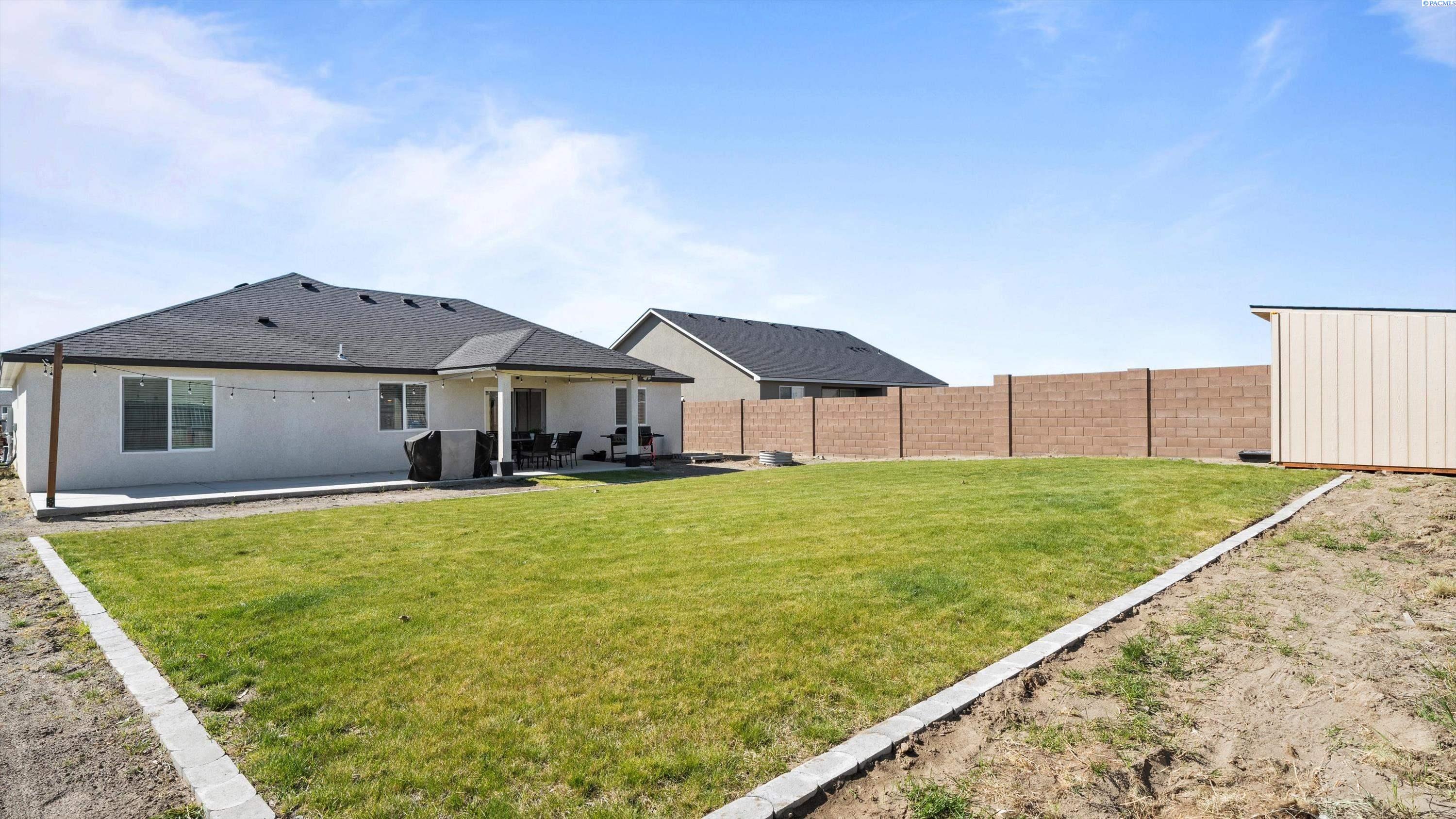 818 N Beech