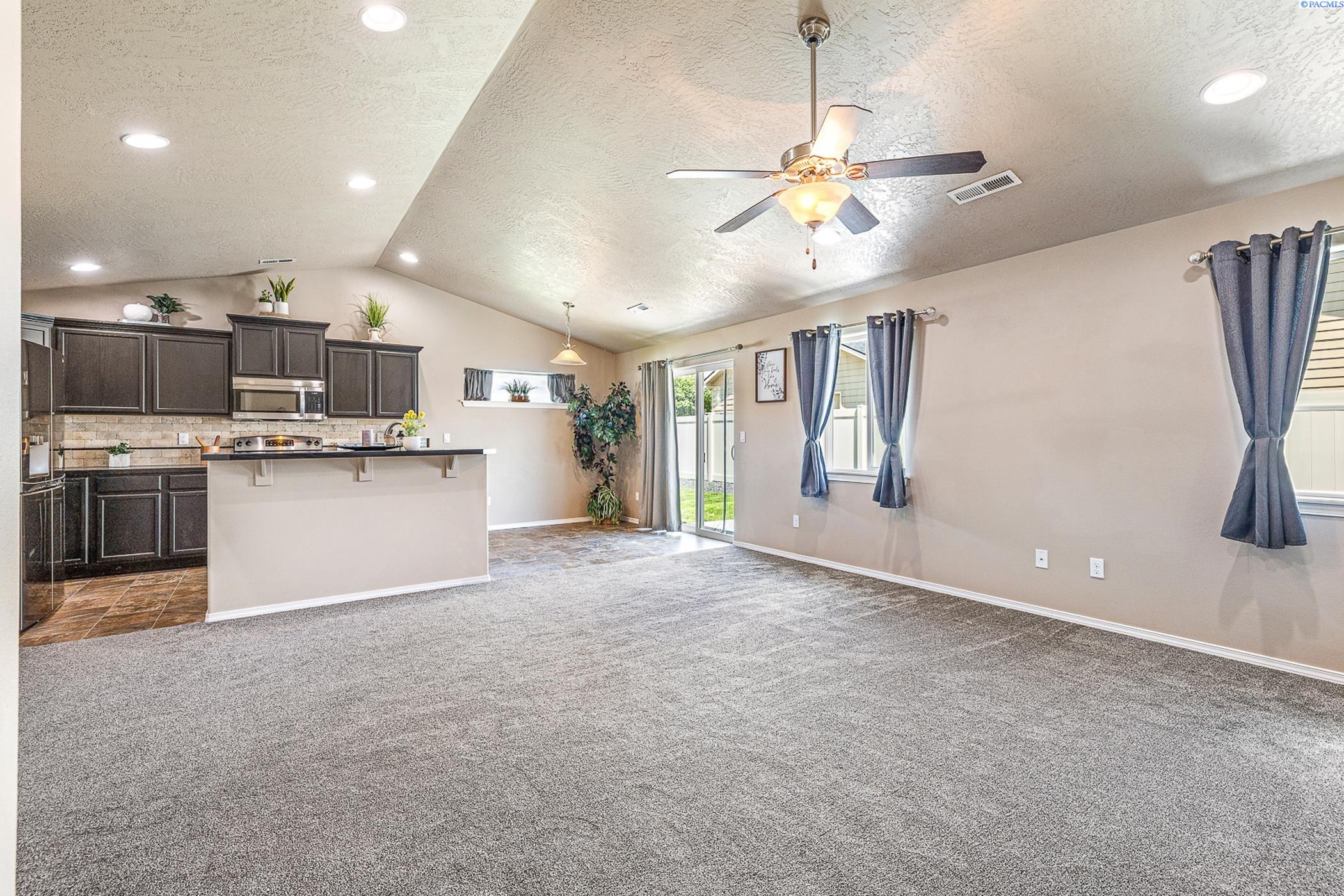 3313 Aqueduct Lane