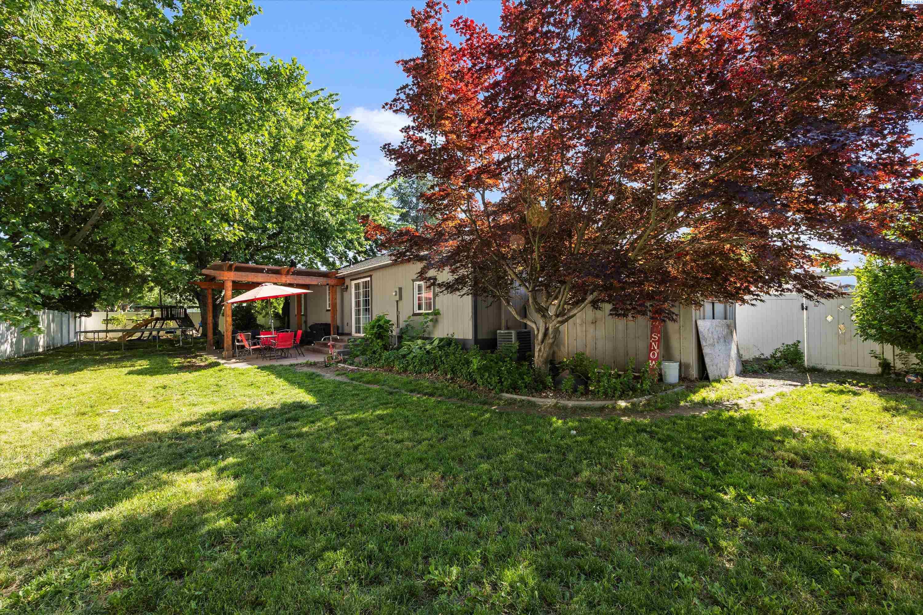 4403 S Ione St.