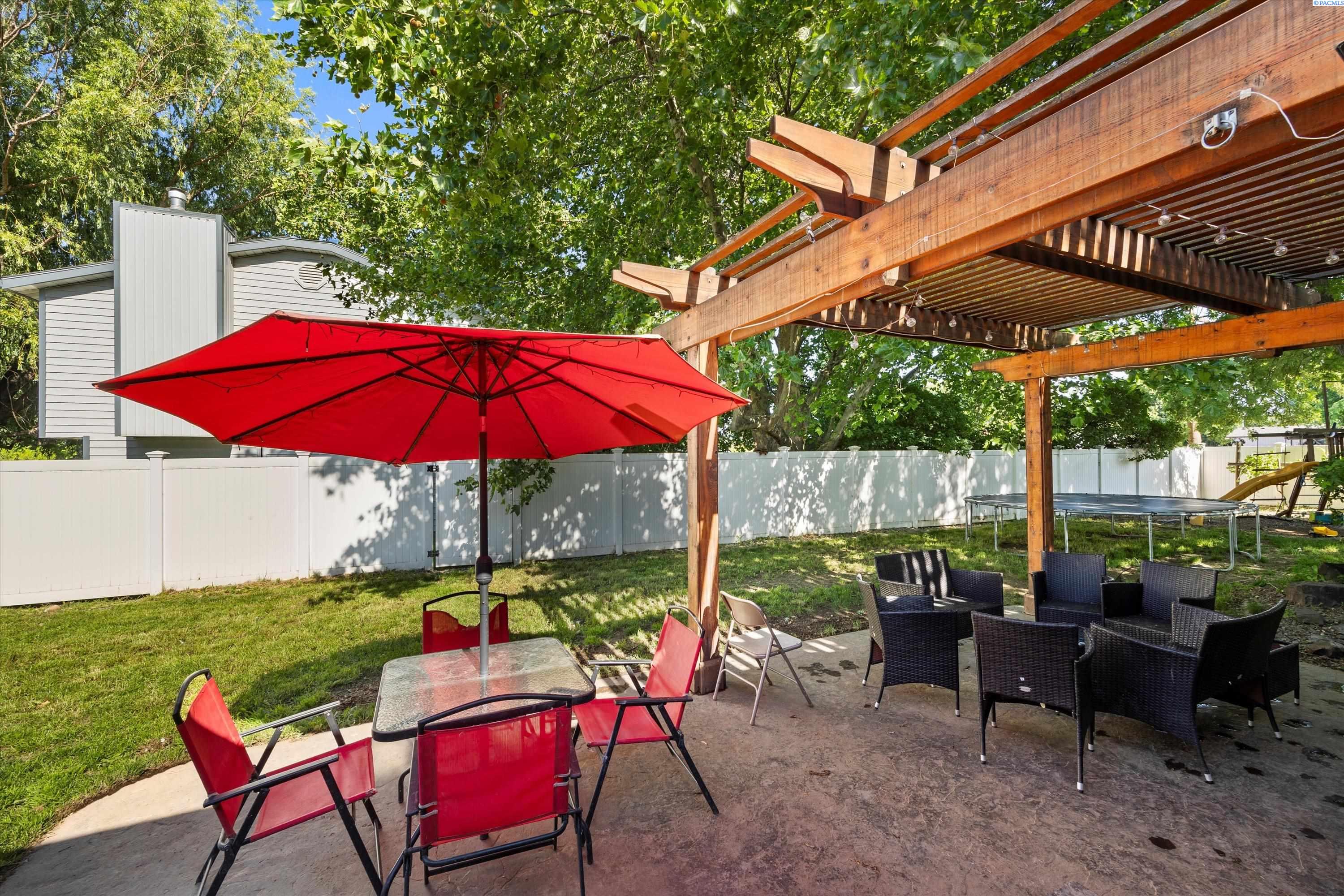 4403 S Ione St.