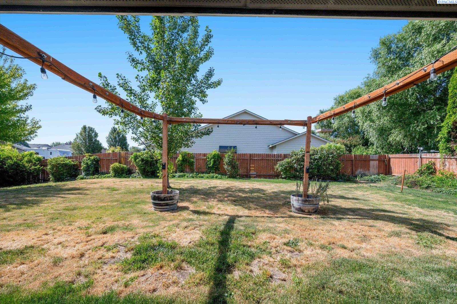 1713 W 39th