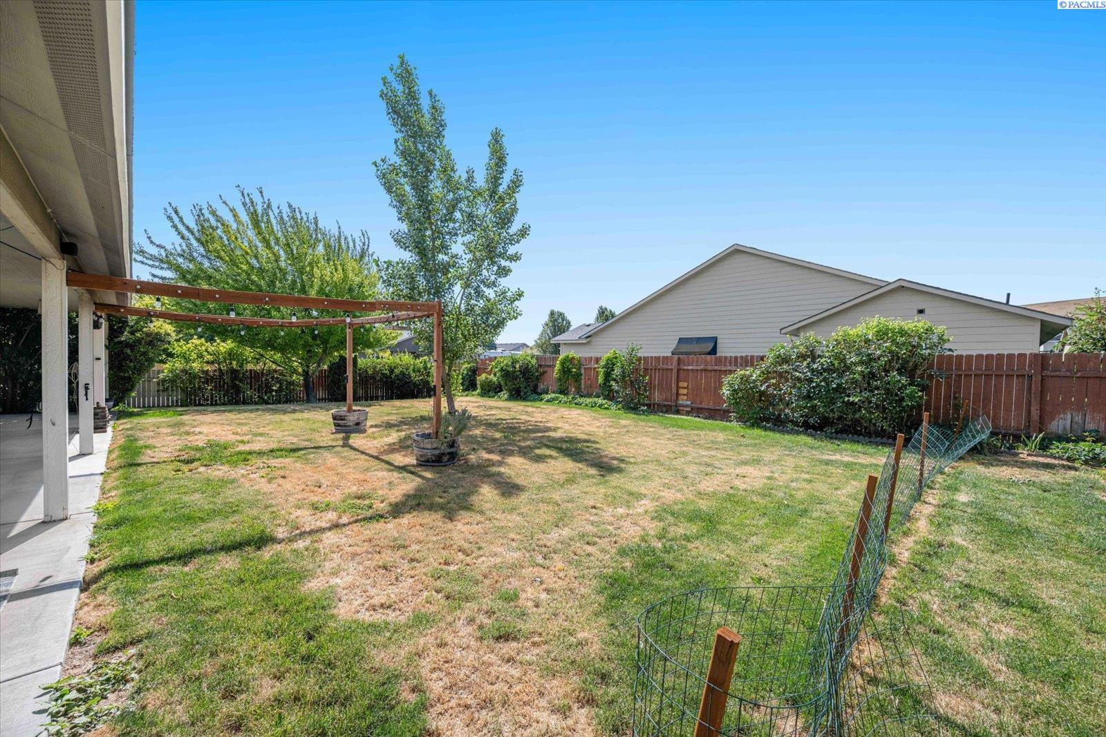 1713 W 39th