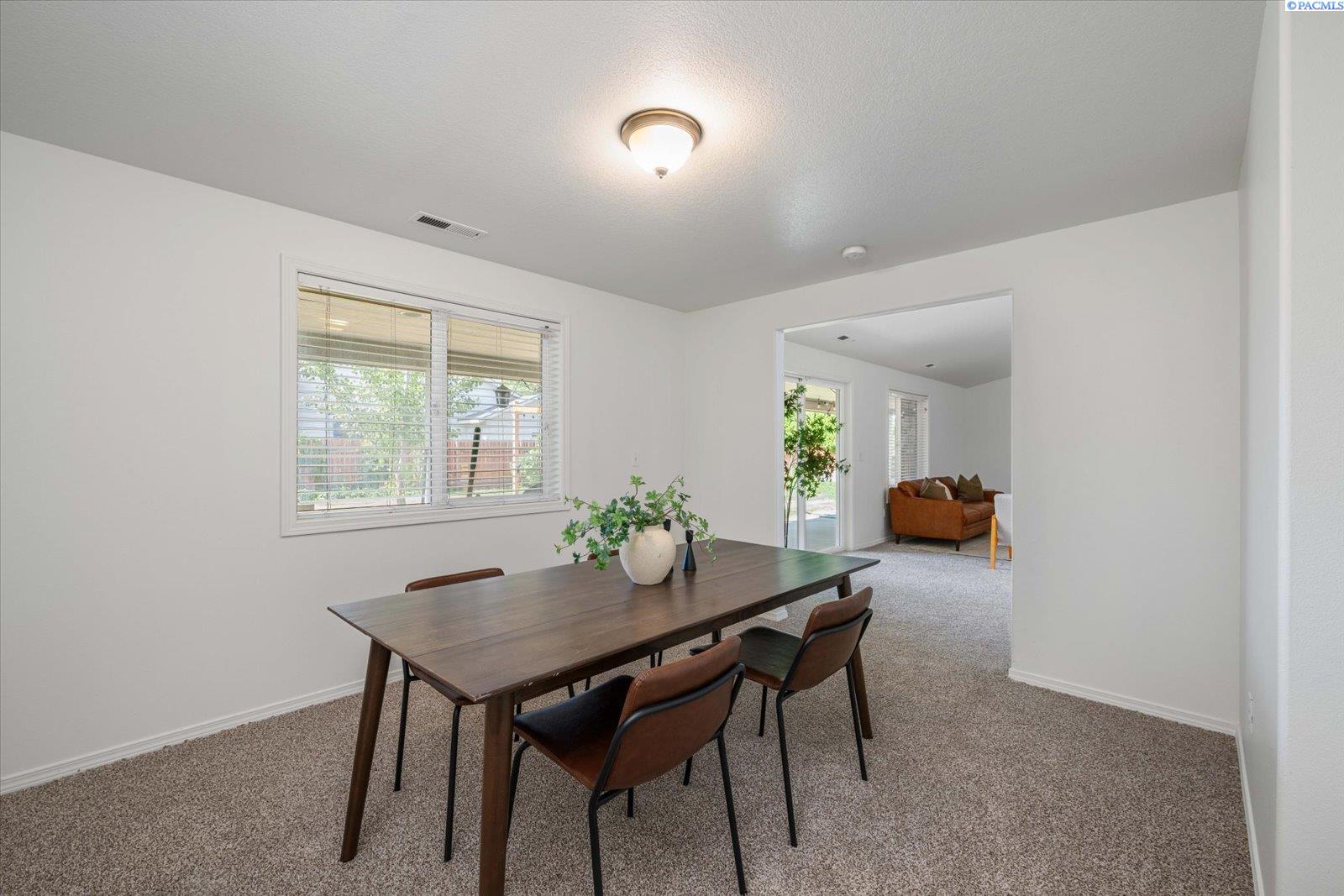 1713 W 39th