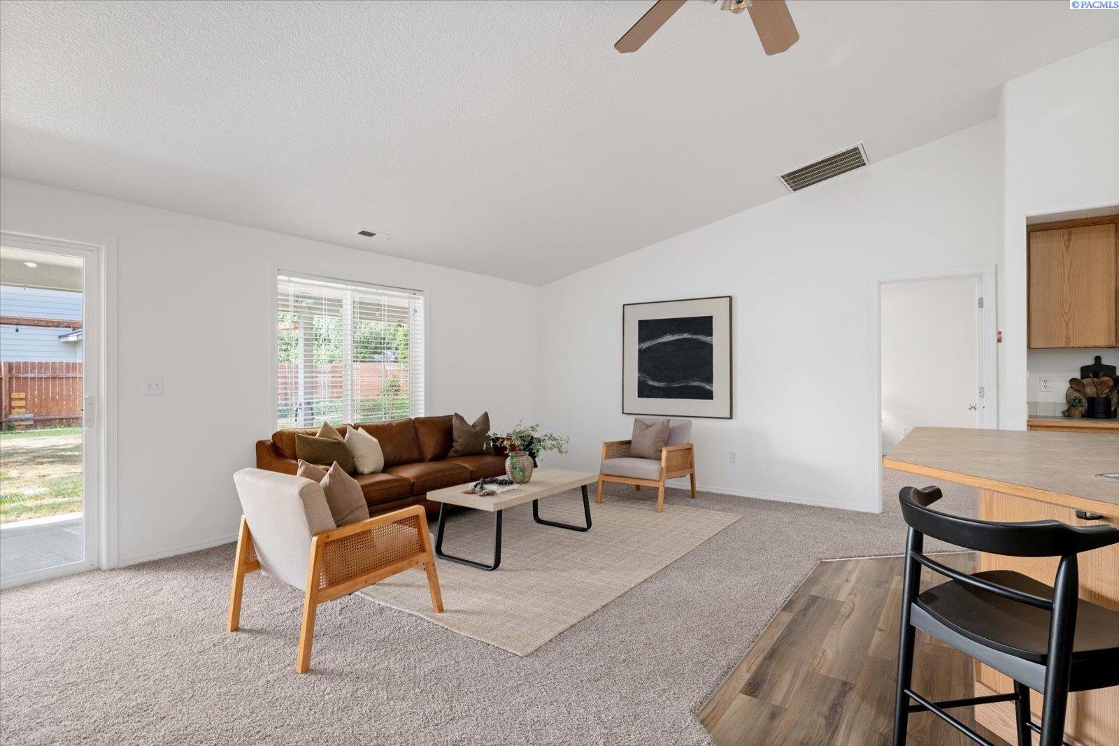 1713 W 39th