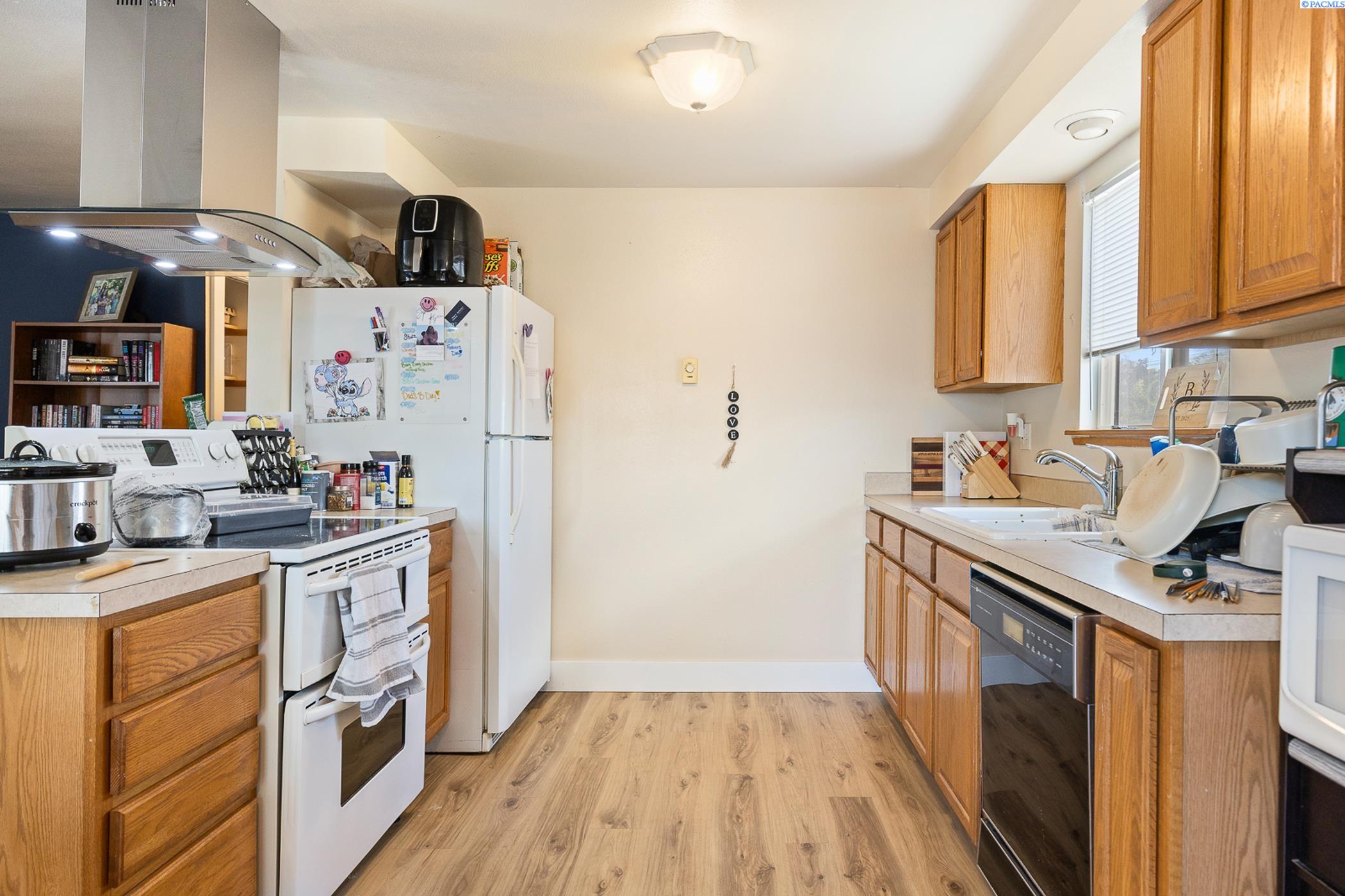 3604 W 5th Court