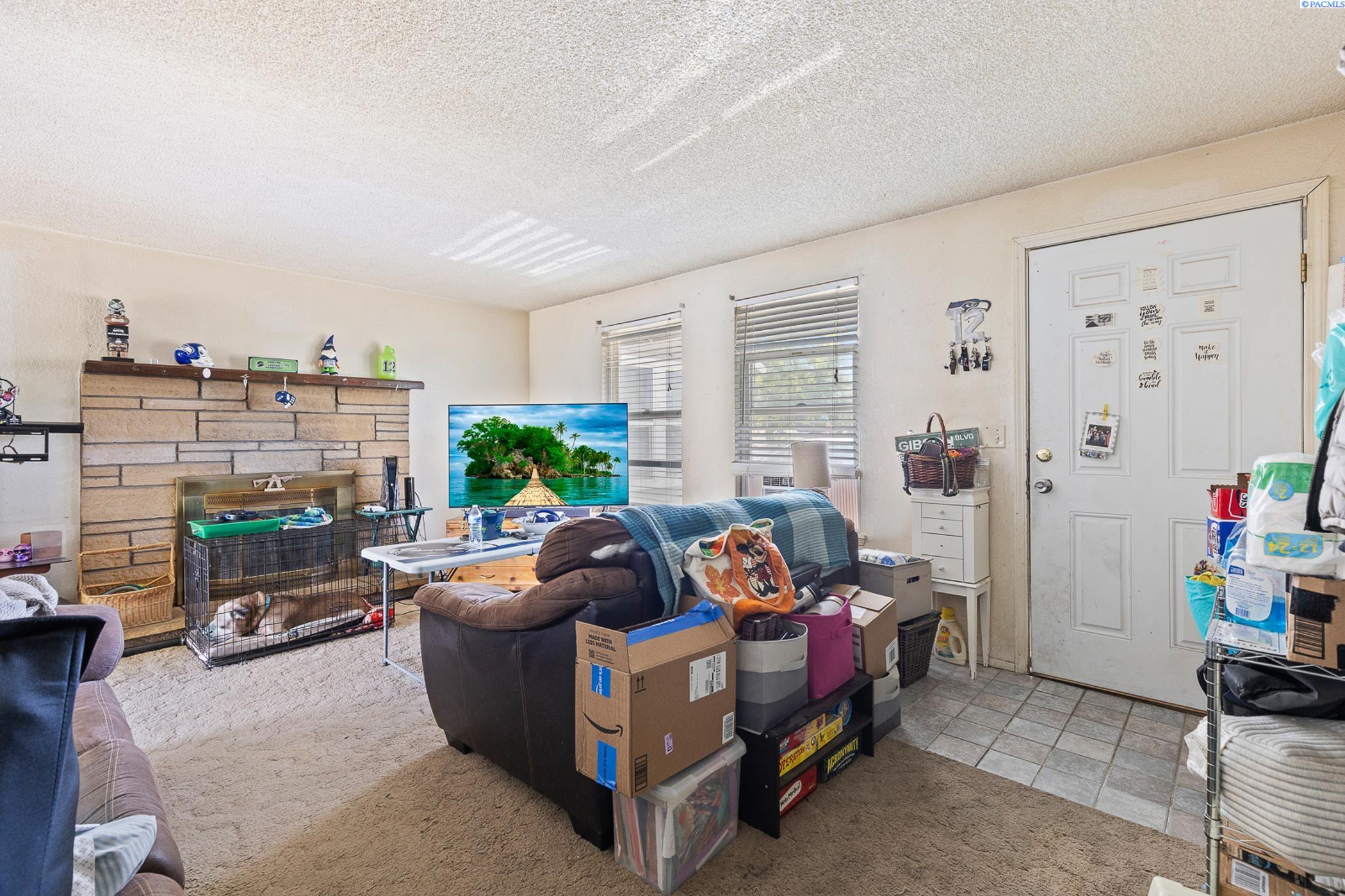 3604 W 5th Court