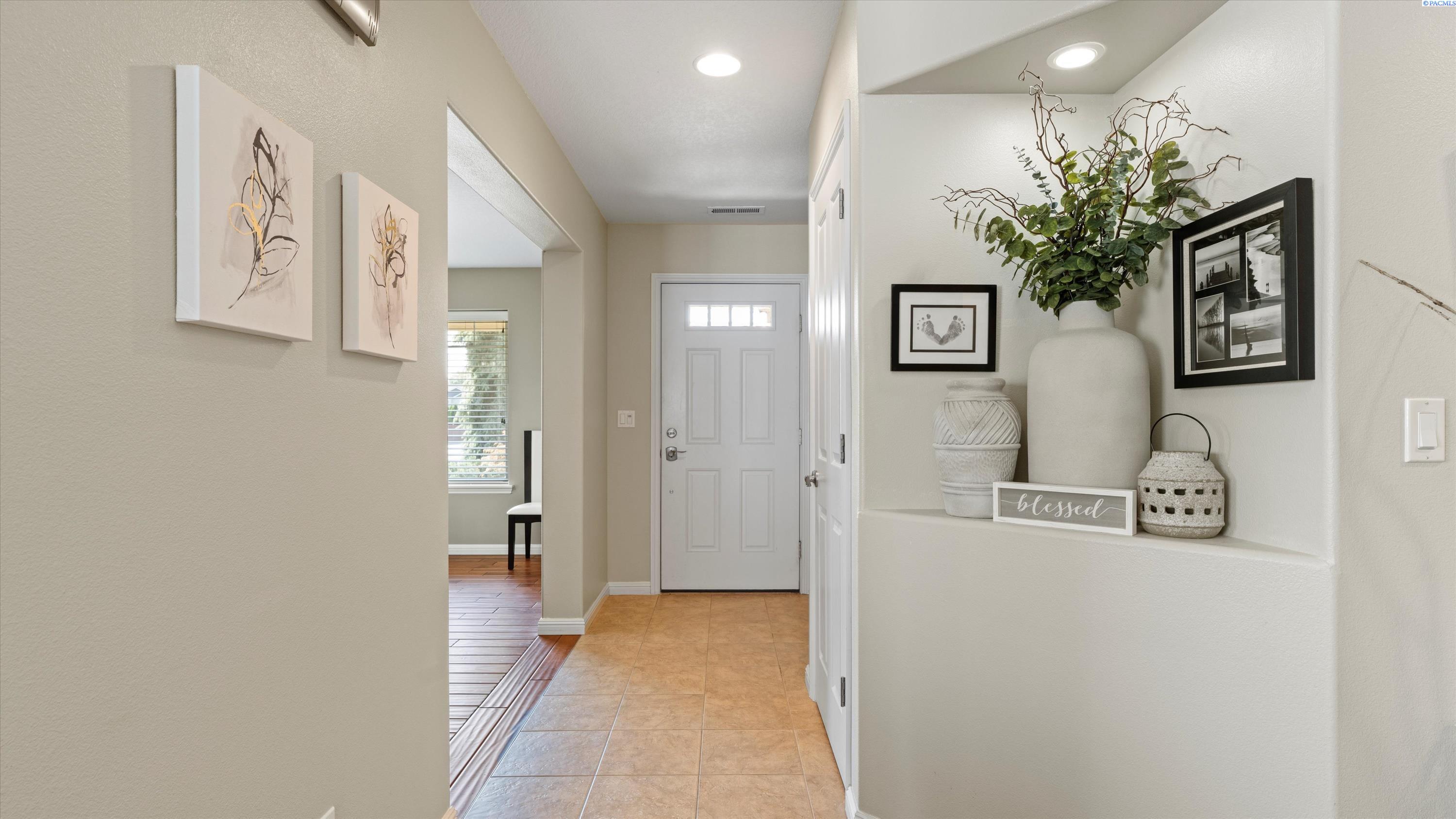 4403 Monterey Dr