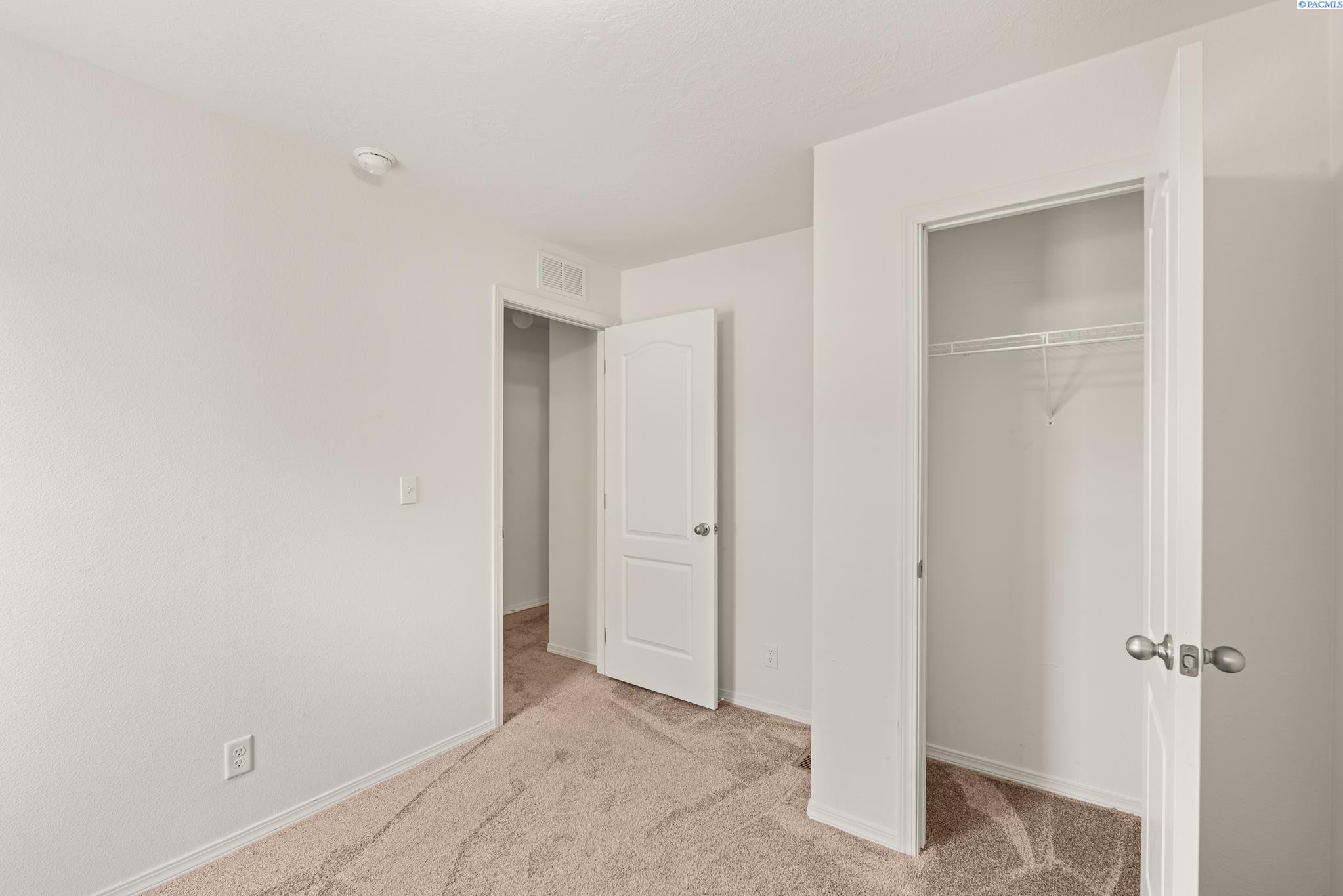 203106 E Bowles # 83
