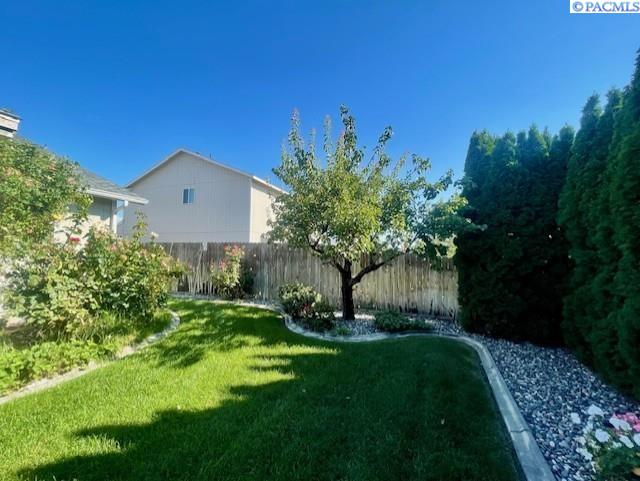 4602 Campolina Ln.