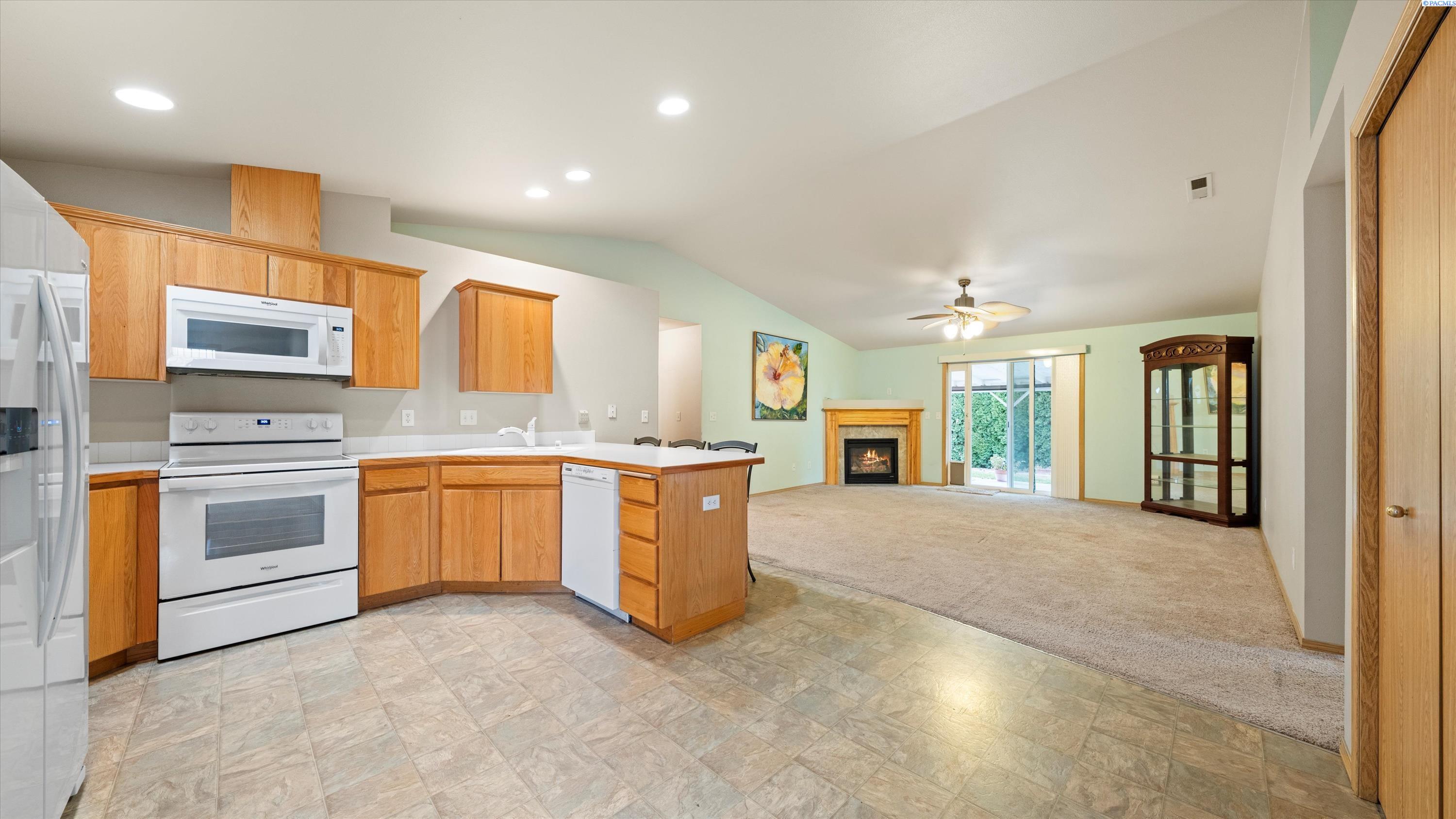 4602 Campolina Ln.