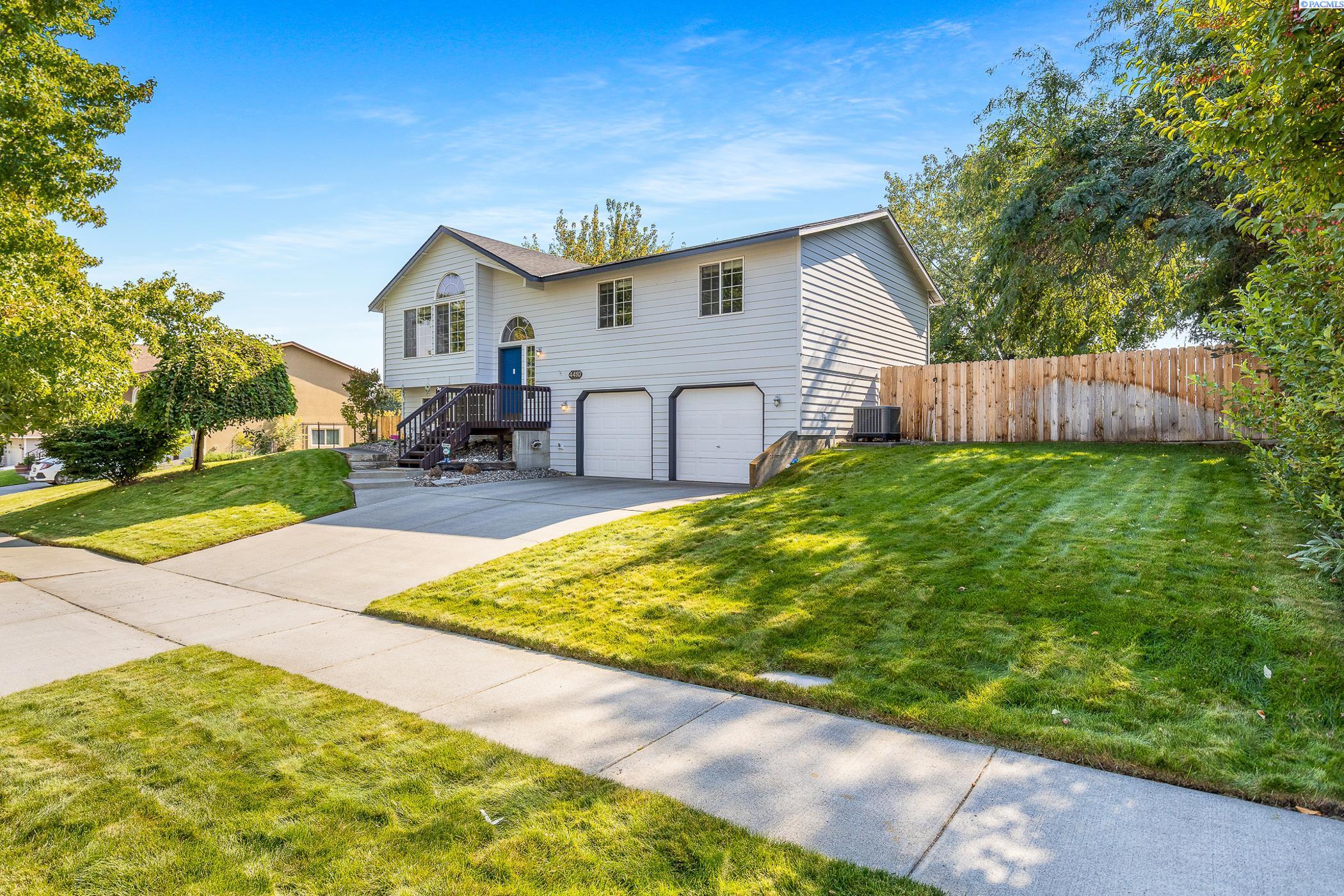 4410 Sahara Drive