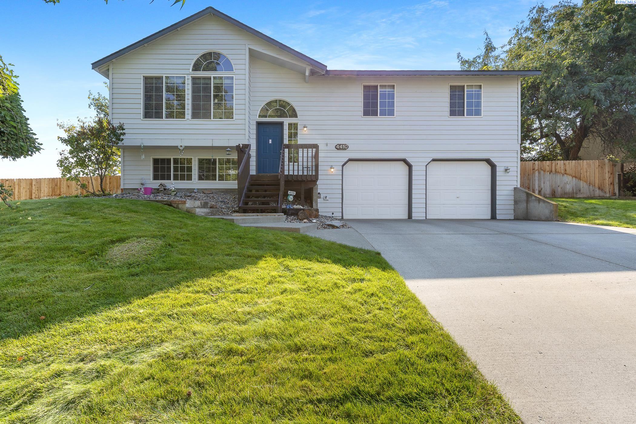 4410 Sahara Drive