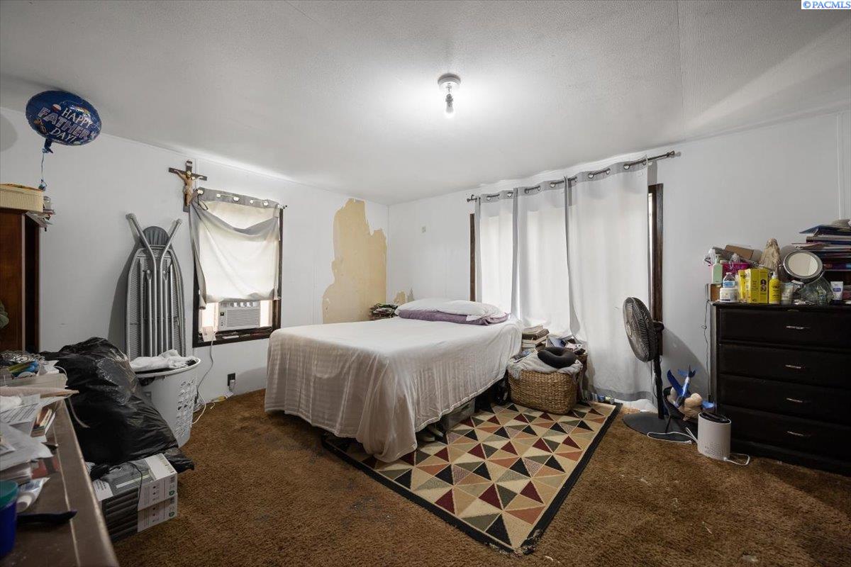 164901 W Old Inland HWY