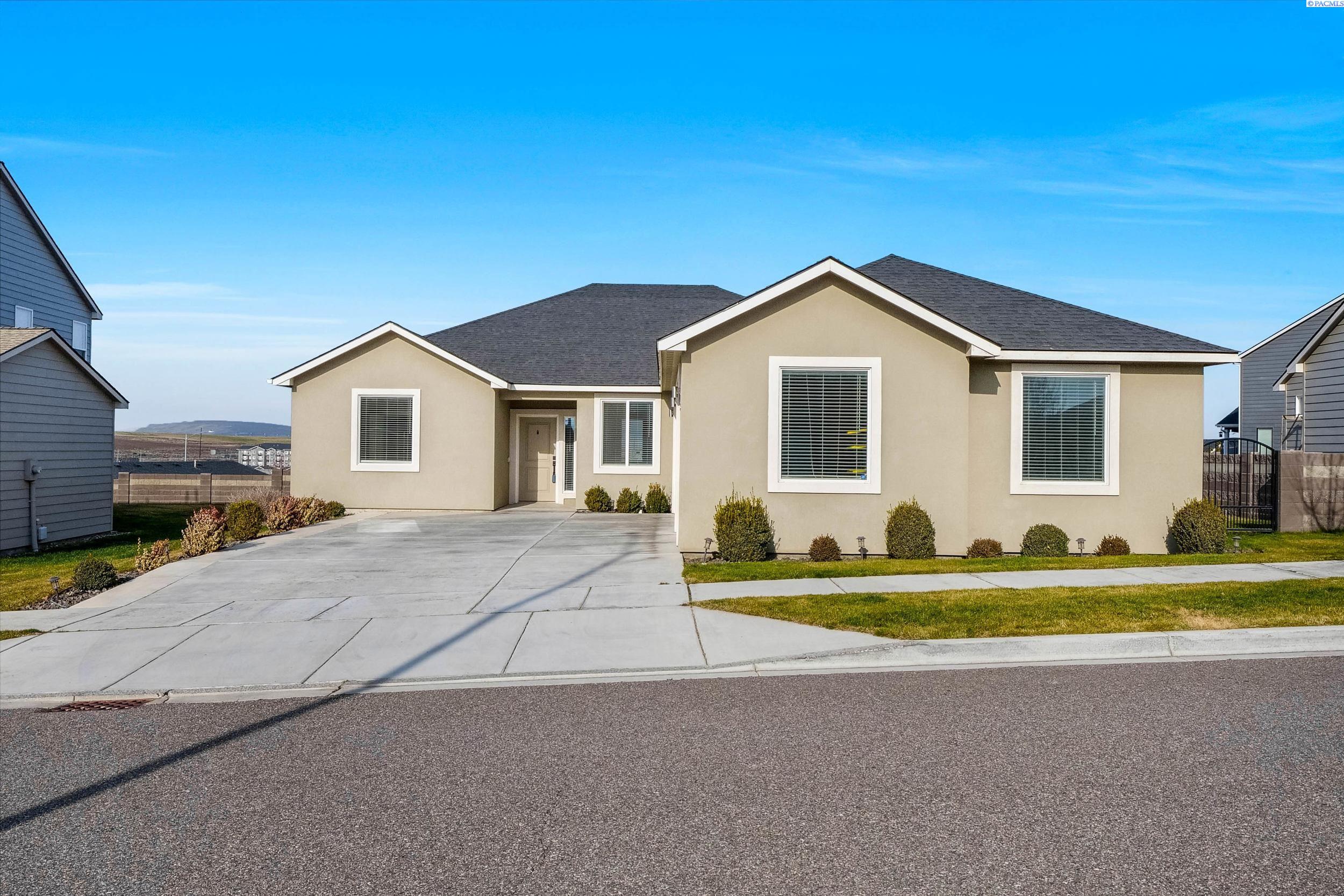 4936 Mcewan Dr