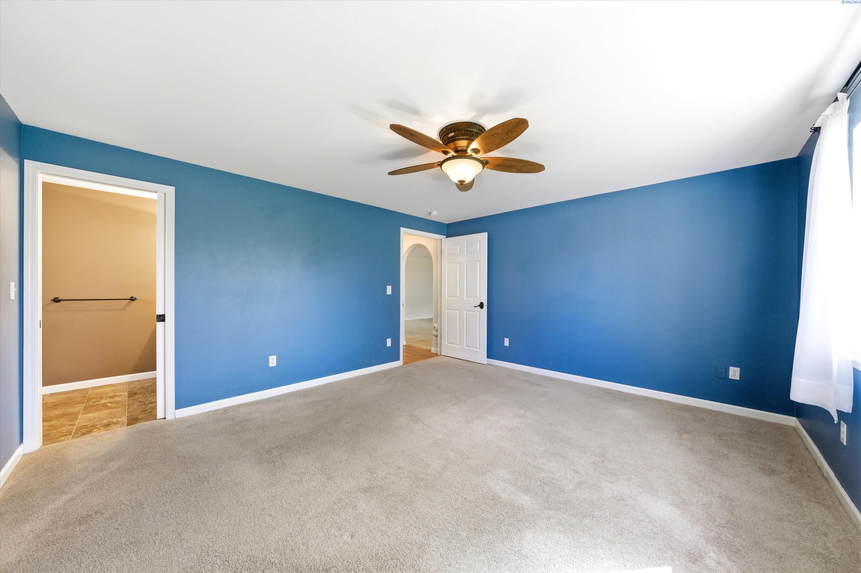 2303 W 19th Ave