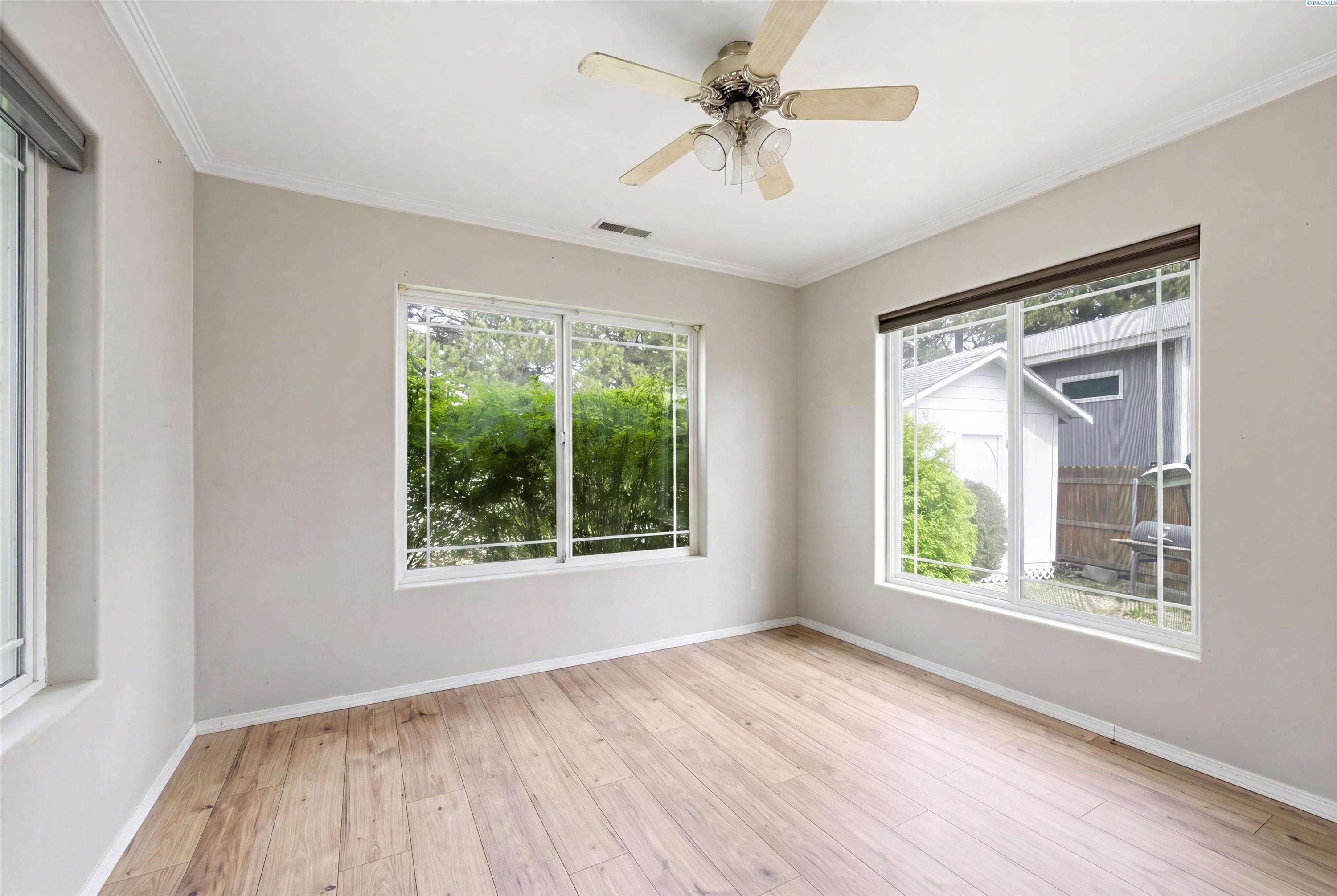 2004 W 28th Pl