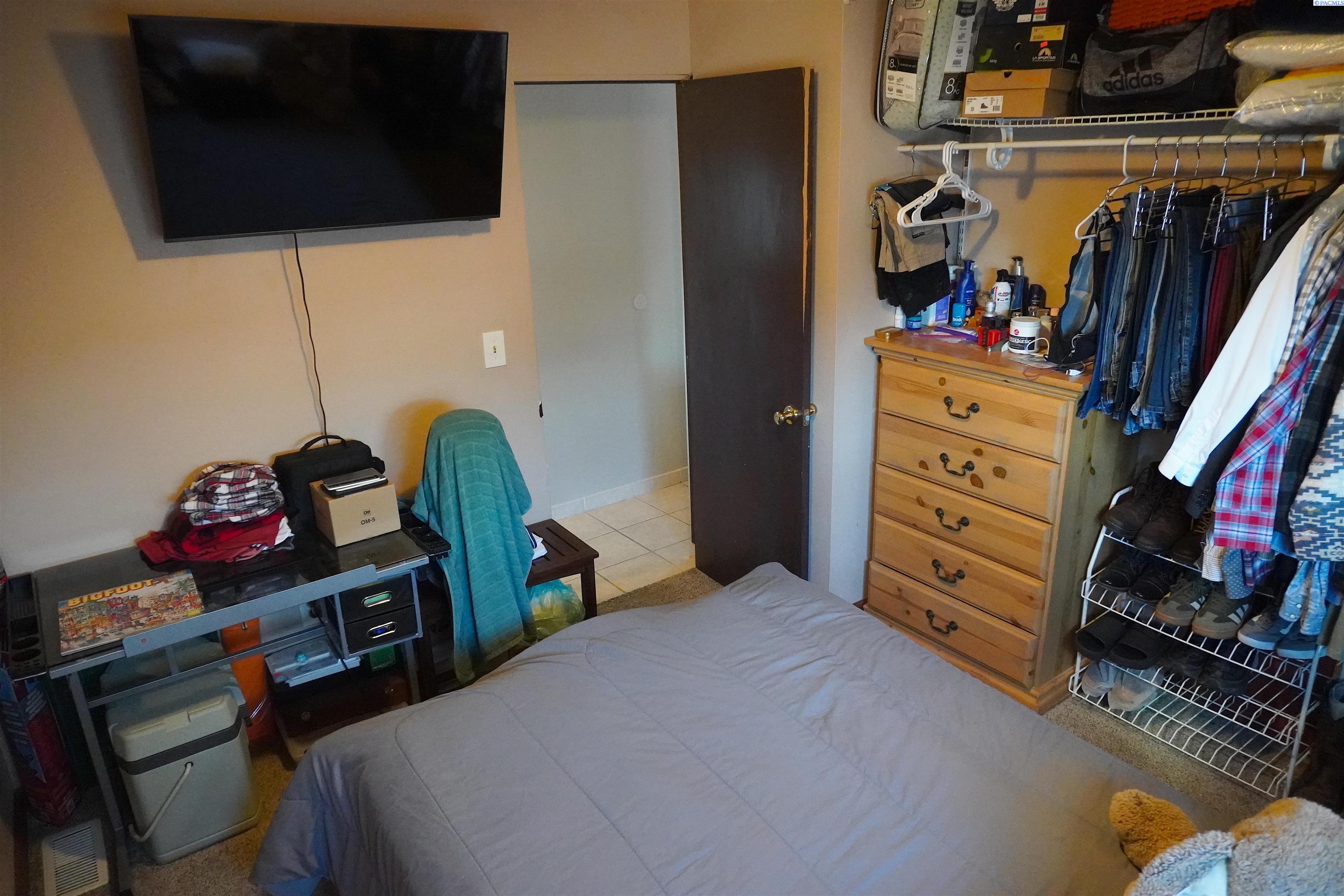5007 W Clearwater Ave Unit: #34