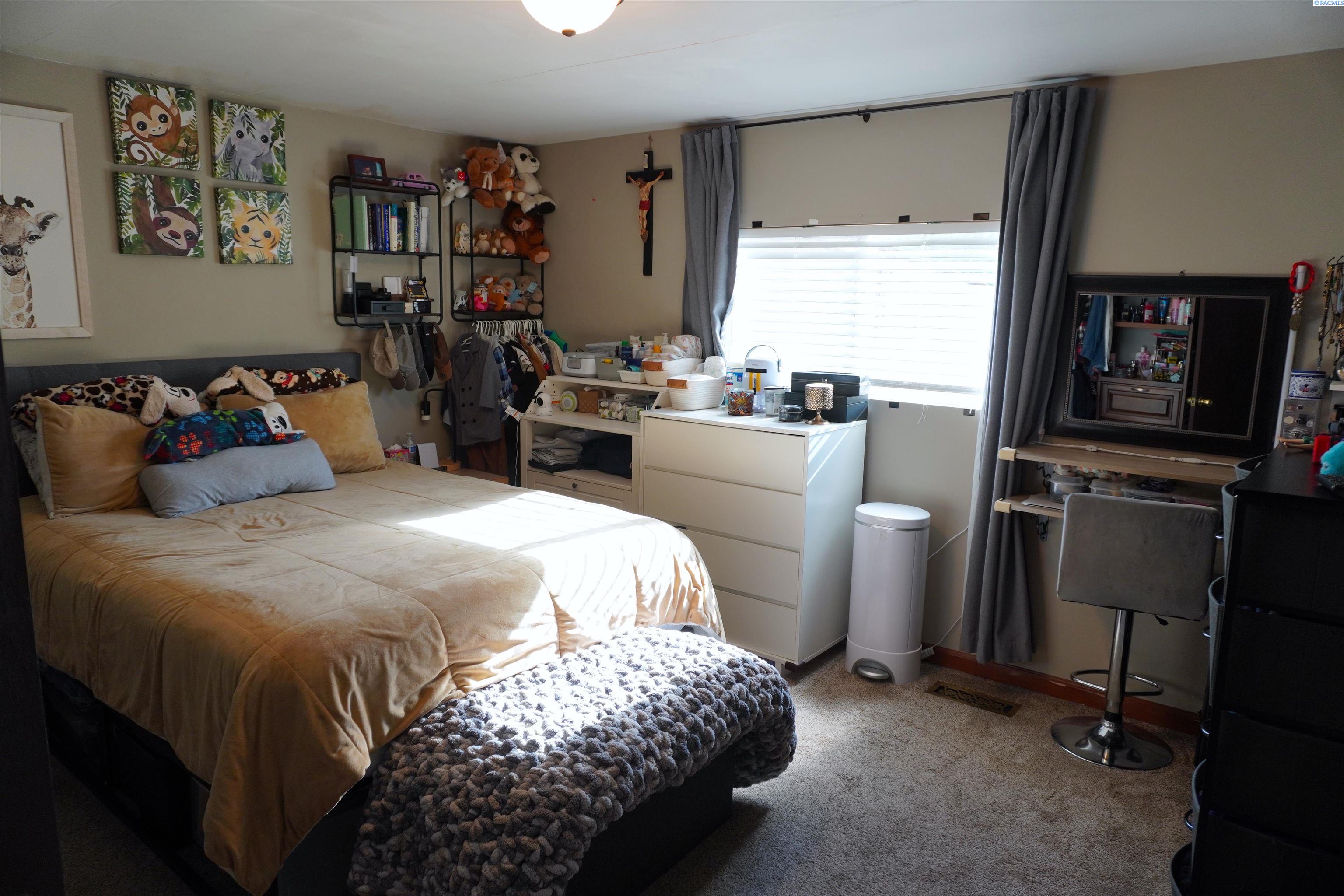5007 W Clearwater Ave Unit: #34