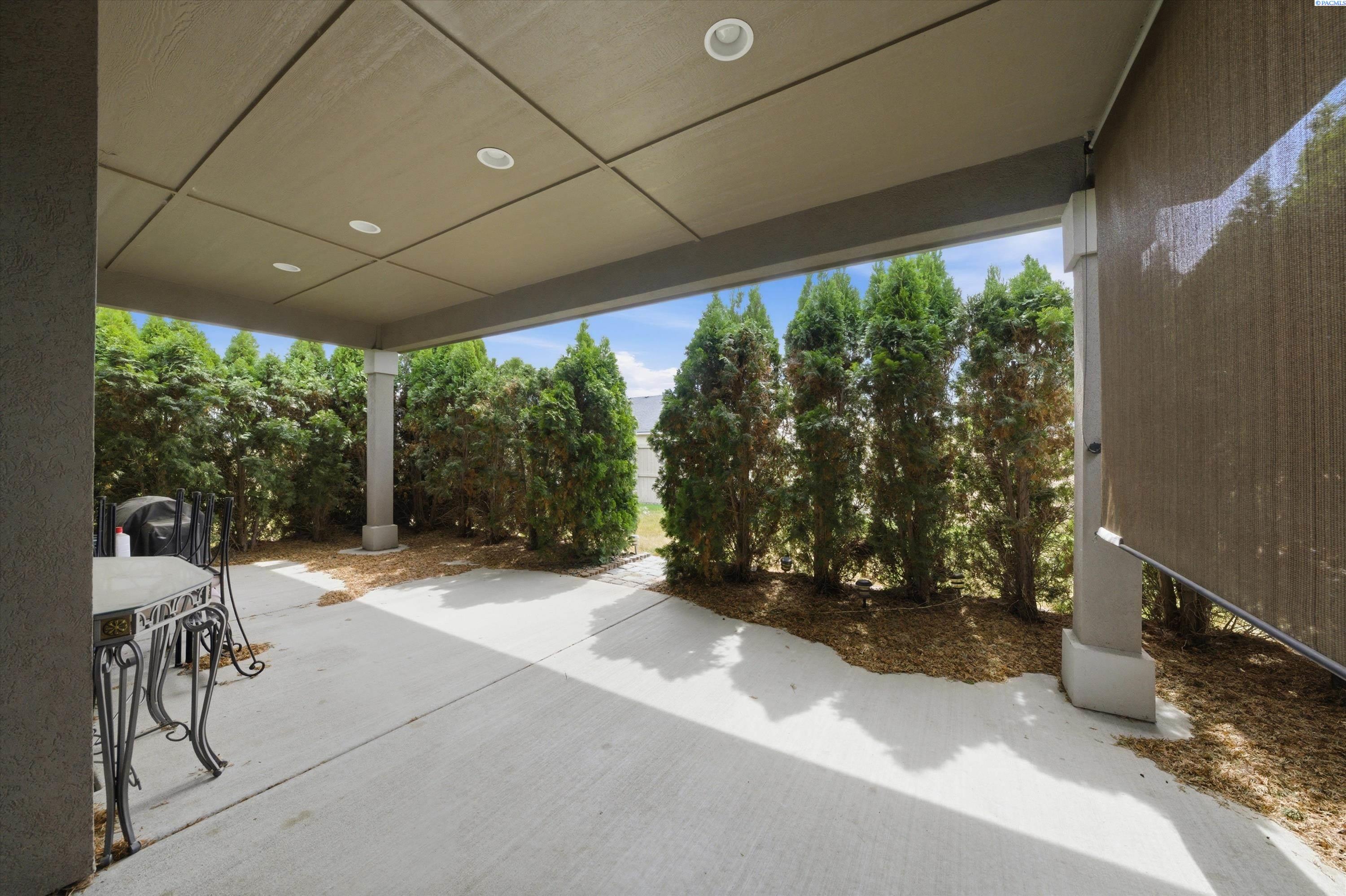 4508 Bermuda Dunes Dr