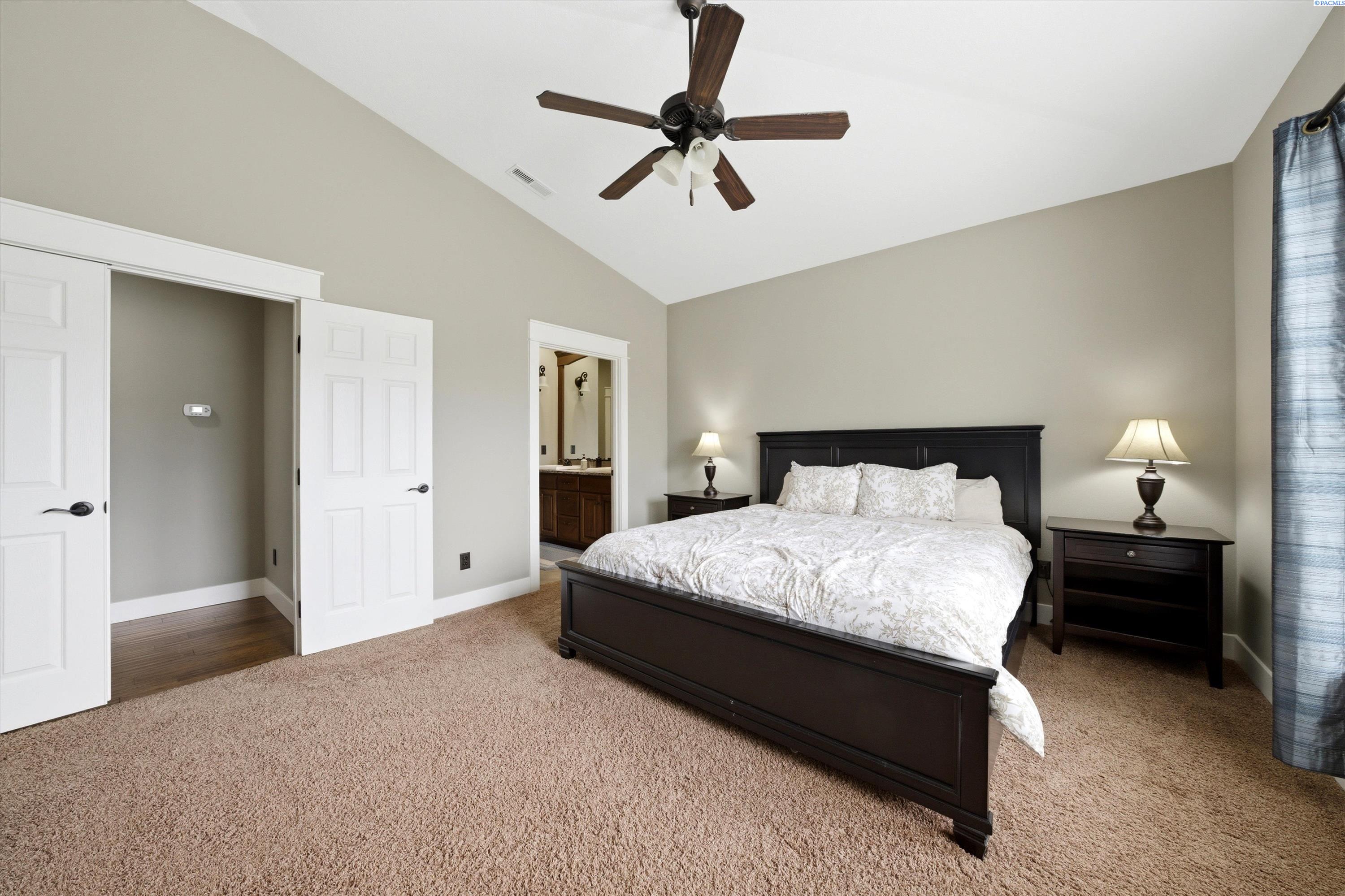 4508 Bermuda Dunes Dr