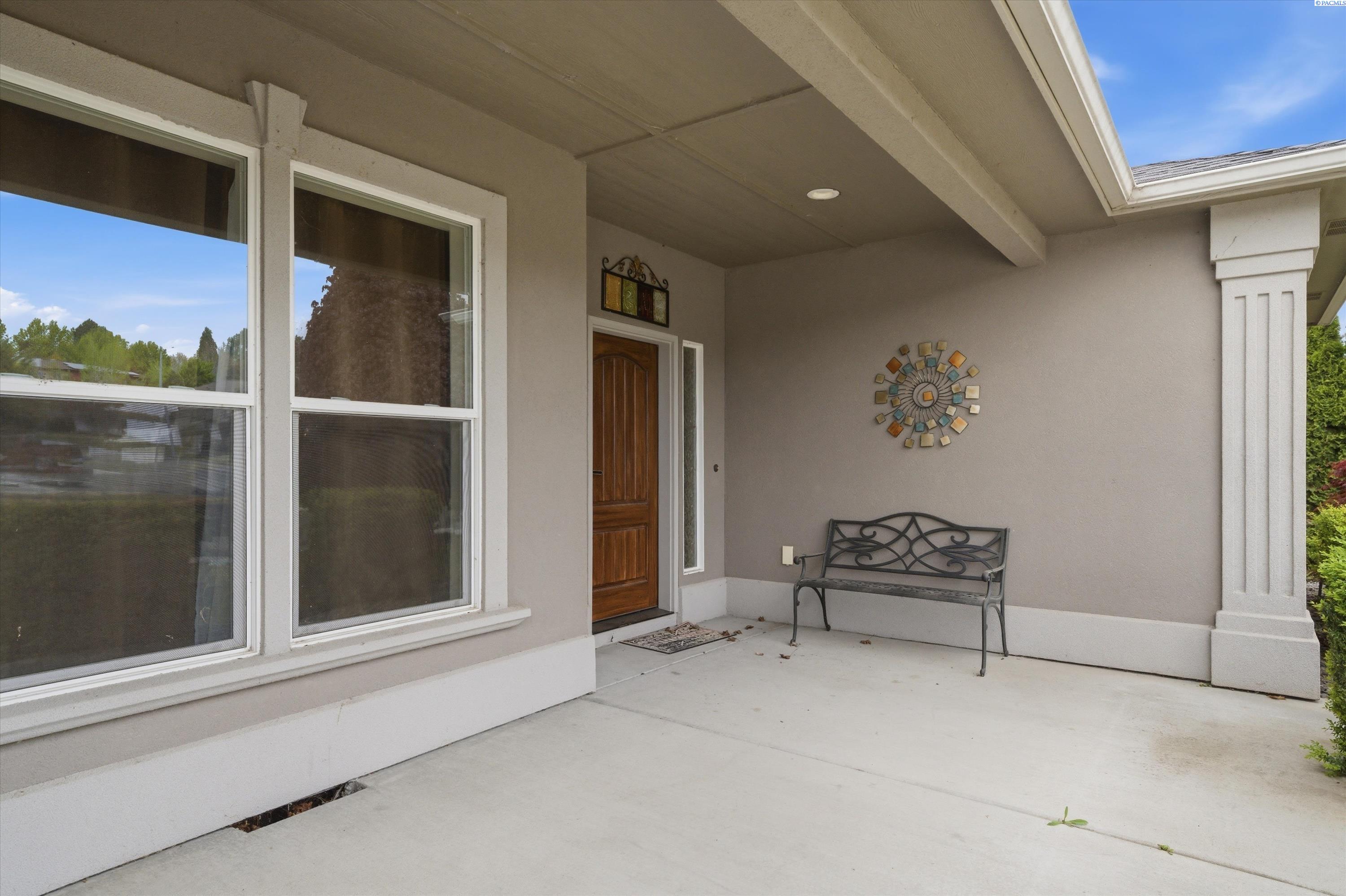4508 Bermuda Dunes Dr