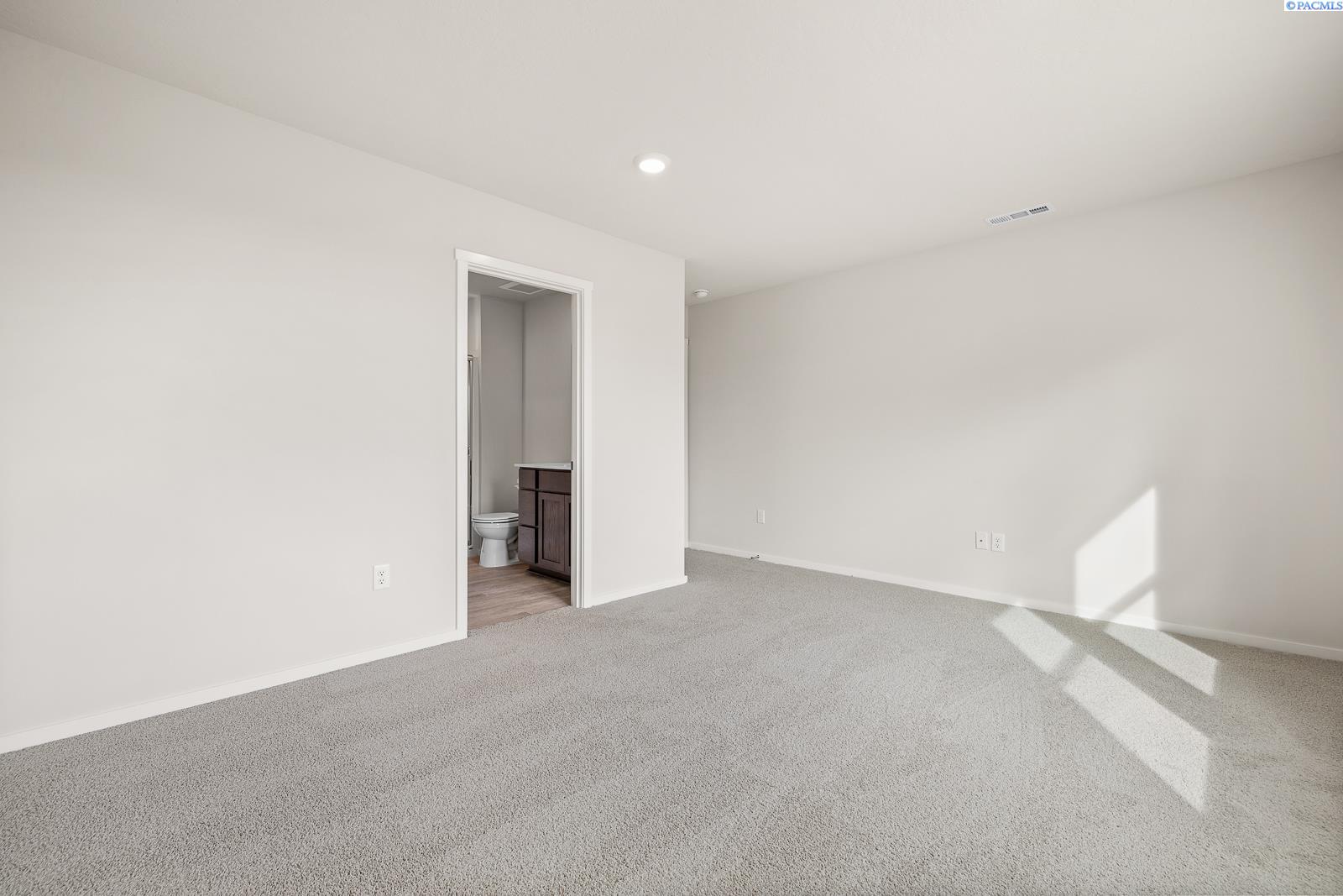 11220 Buckingham Drive