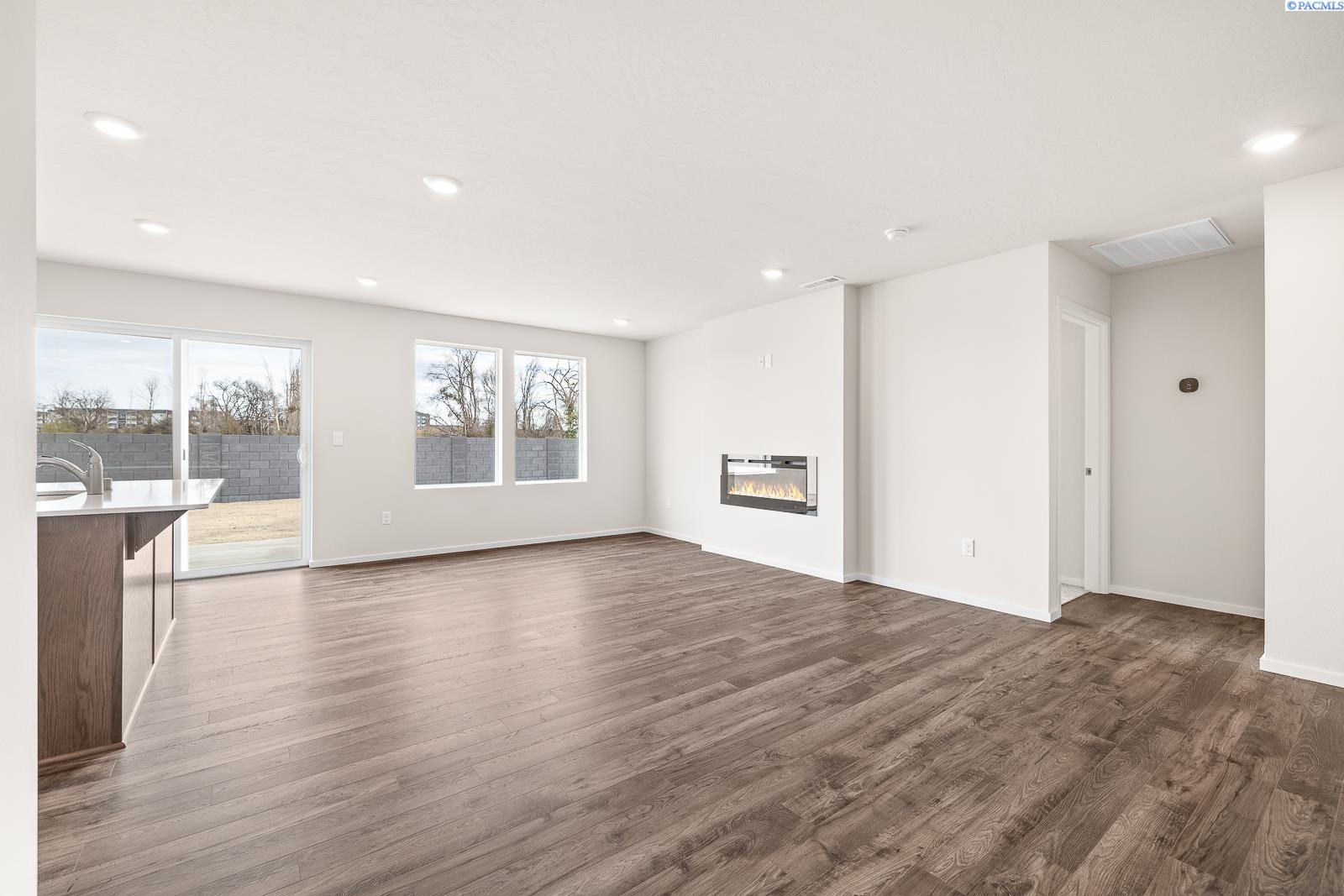 11220 Buckingham Drive