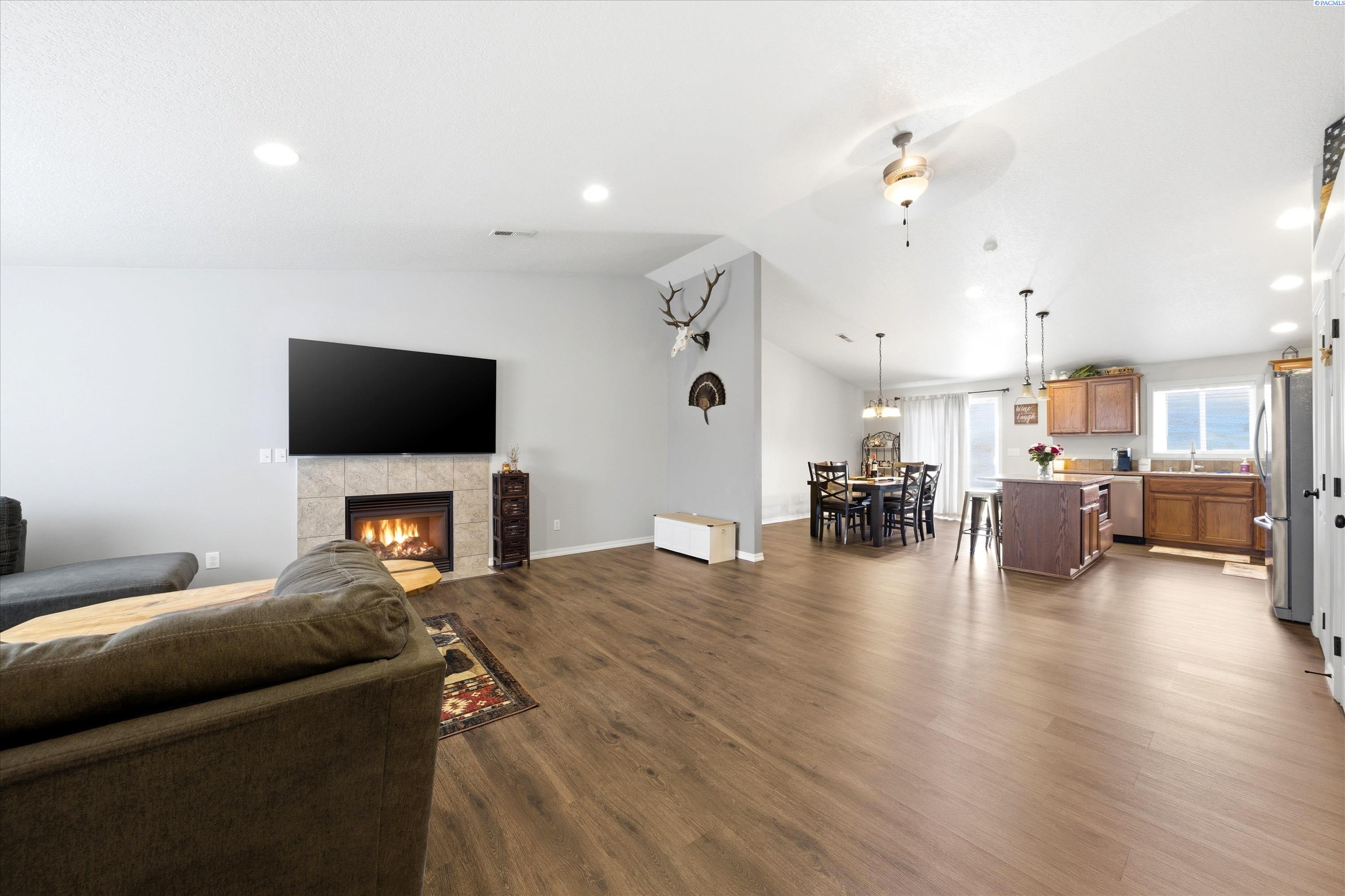 6006 Wildcat Ln