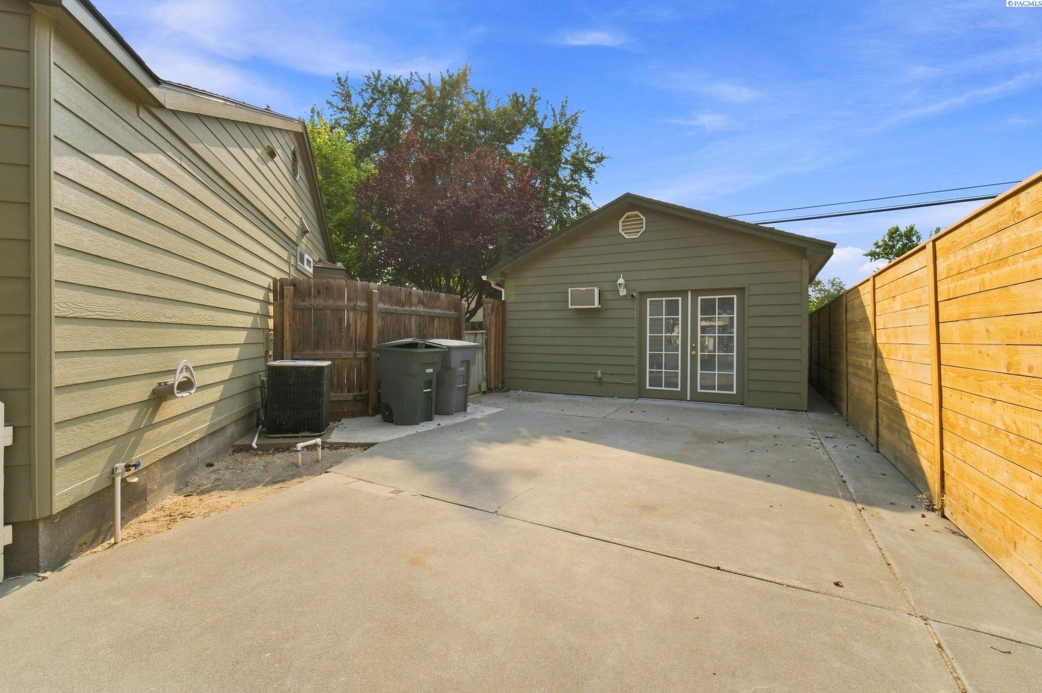 413 Sanford Ave.