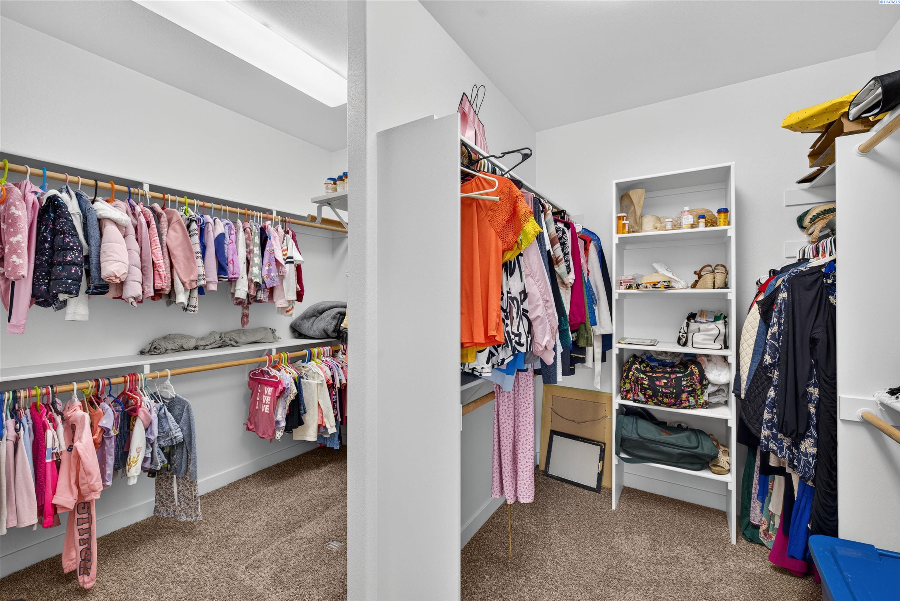 4502 Tamarisk Dr