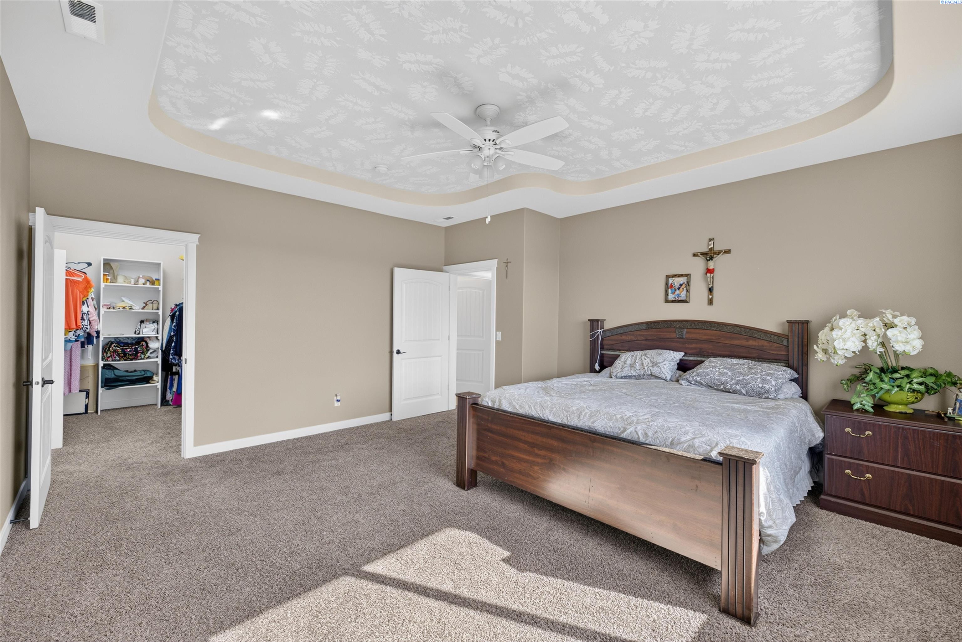 4502 Tamarisk Dr