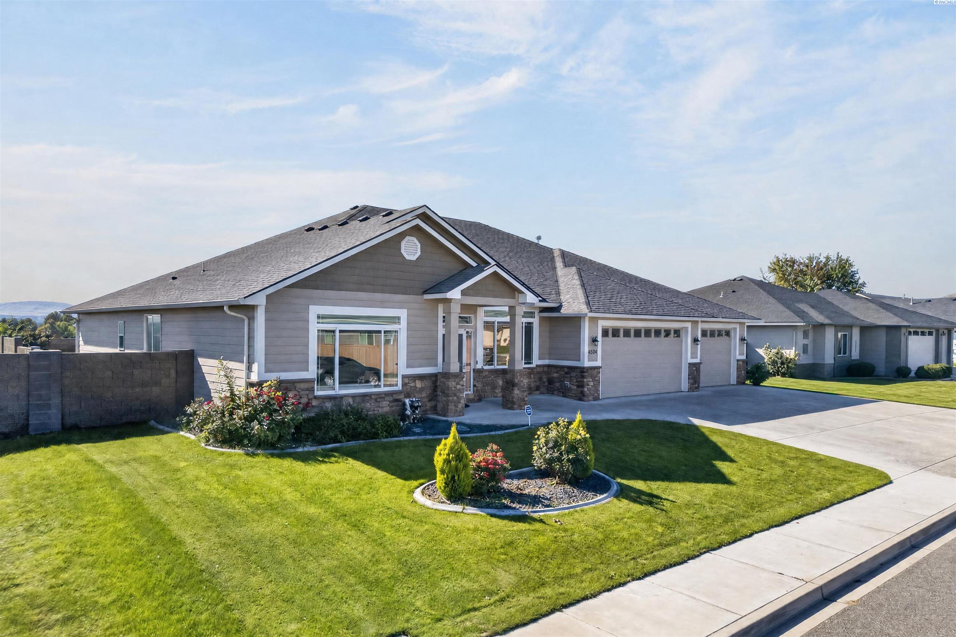 4502 Tamarisk Dr