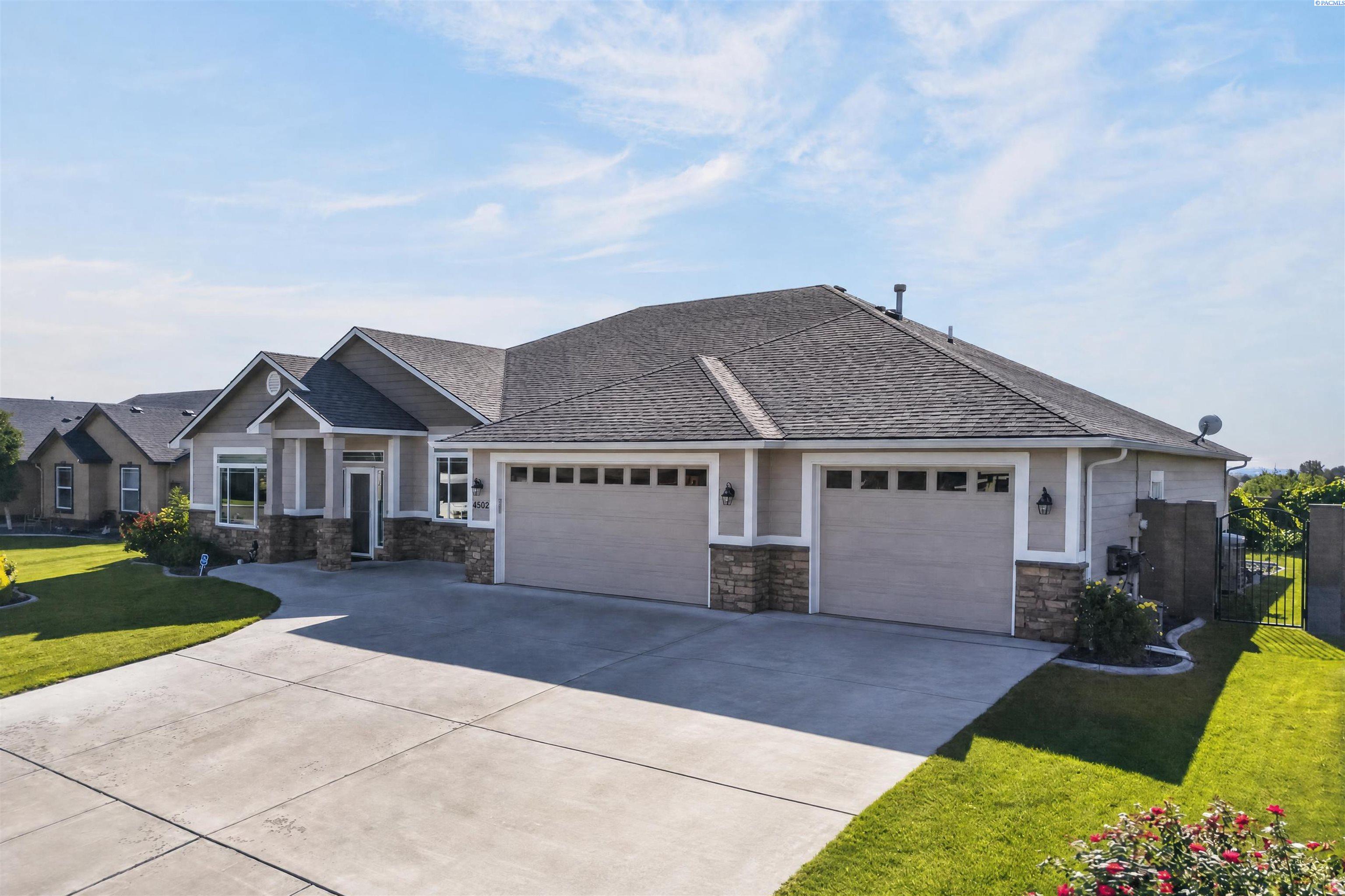 4502 Tamarisk Dr