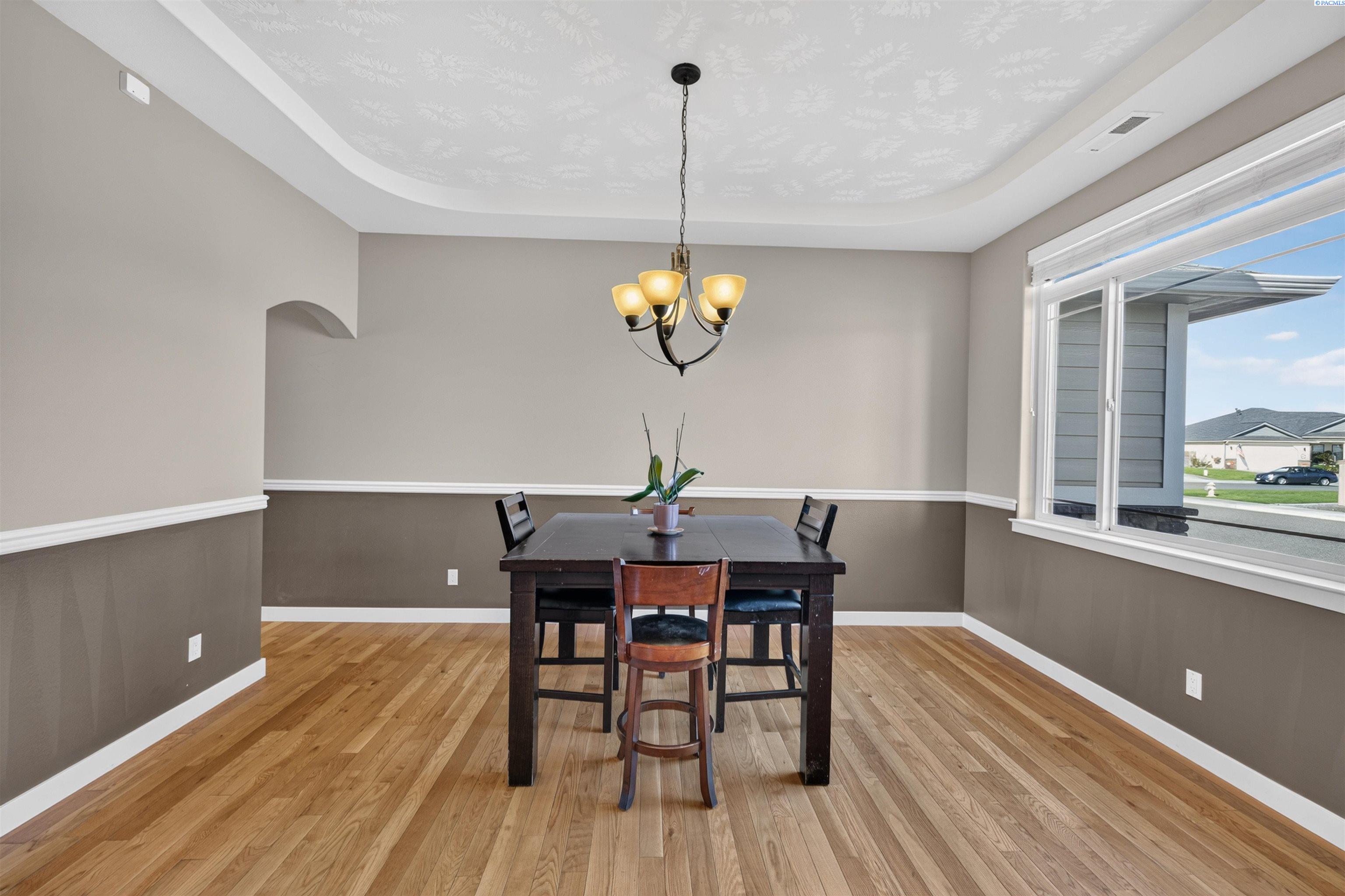 4502 Tamarisk Dr