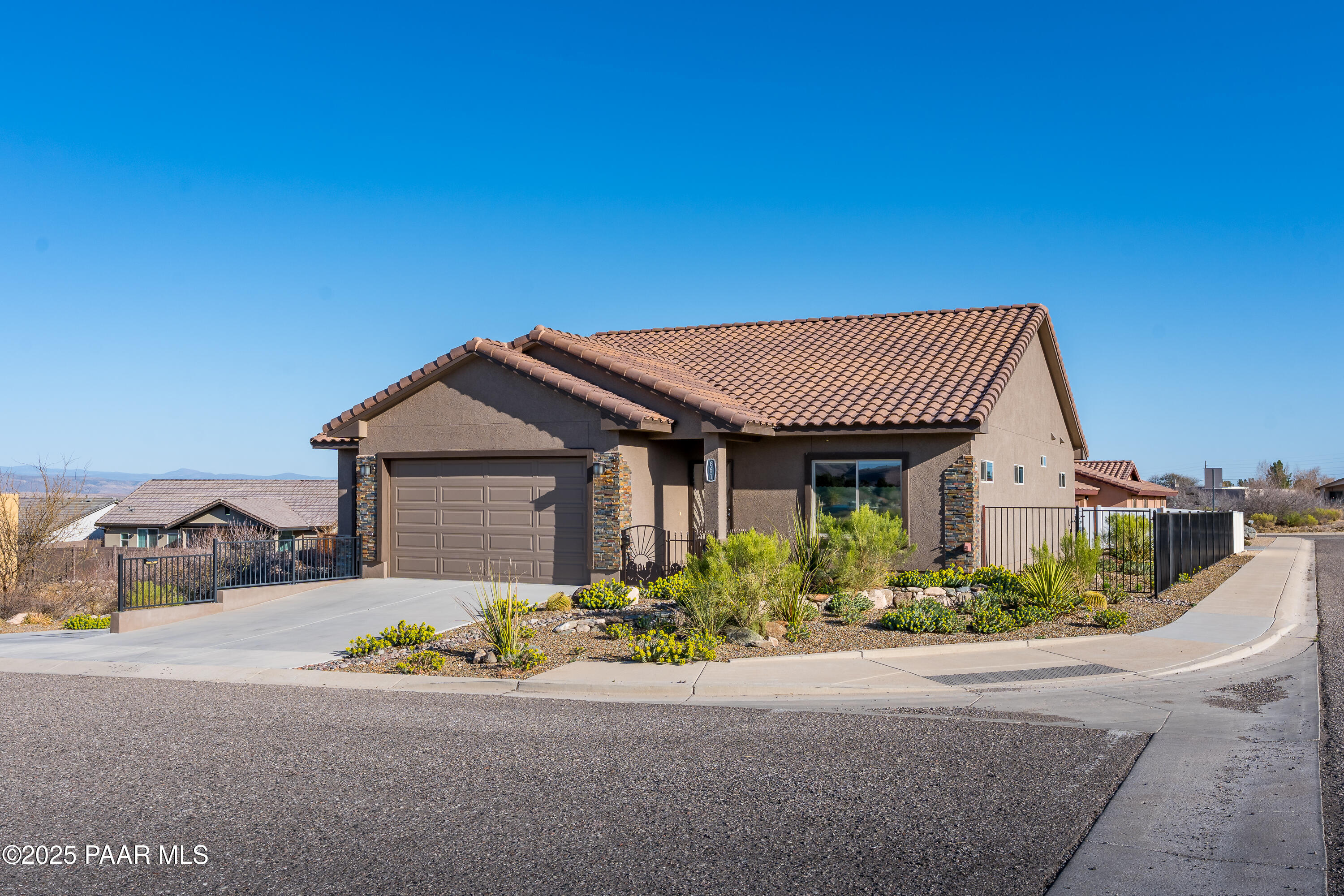 661 Shadow Canyon Drive