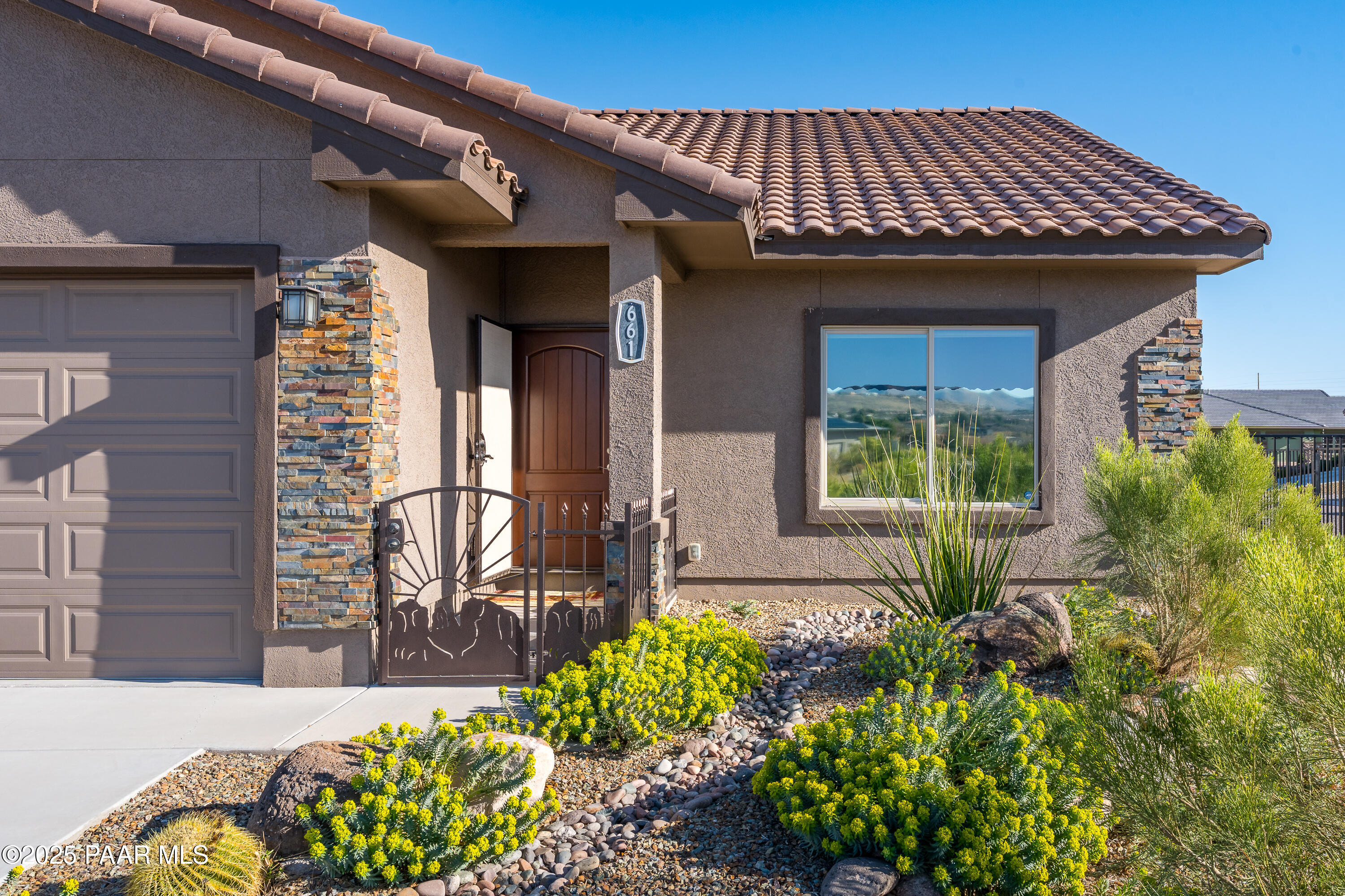 661 Shadow Canyon Drive
