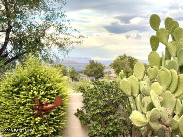 135 S Sagebrush Way
