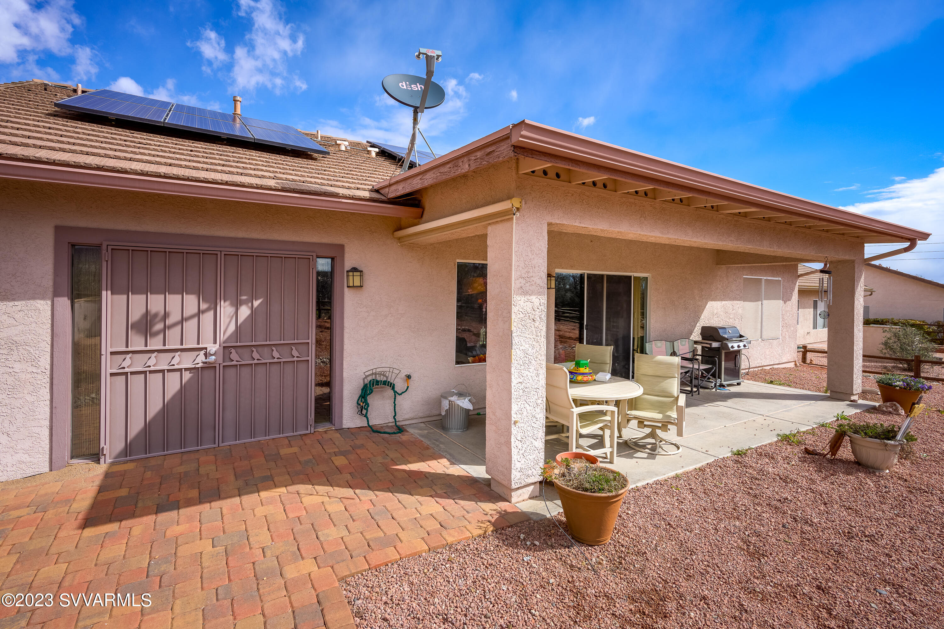 1925 W Desert Willow Drive