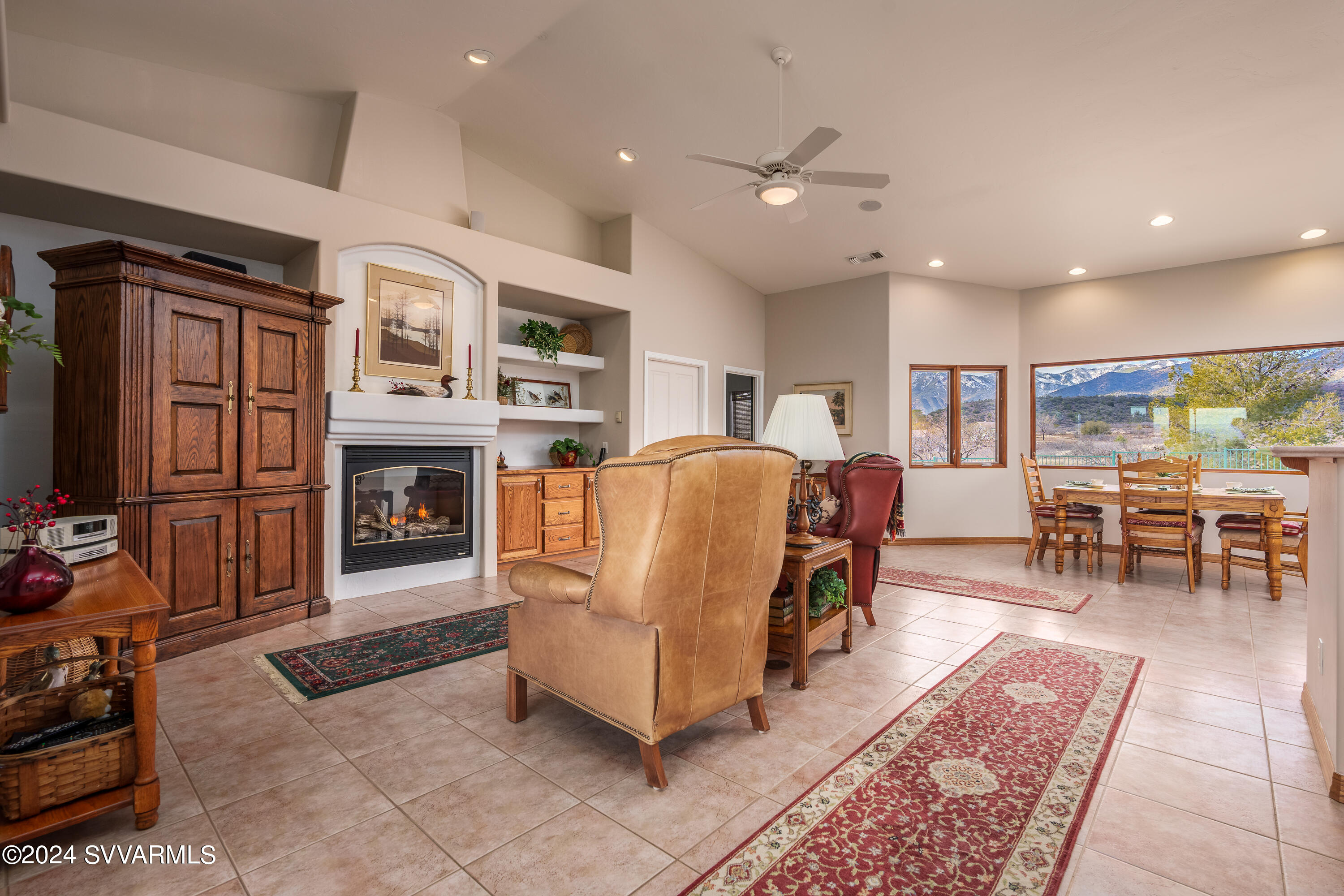 2170 S Quail Run