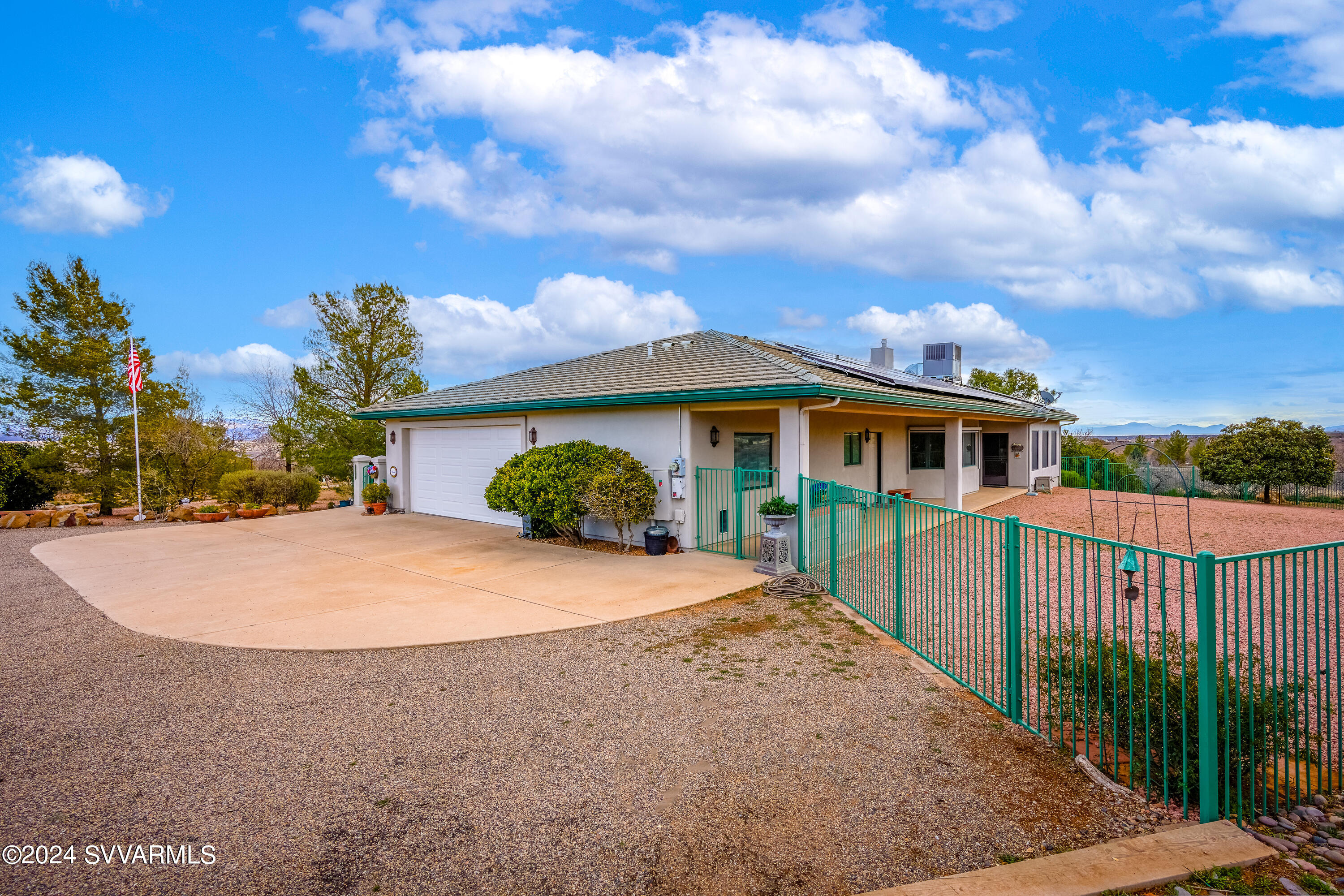 2170 S Quail Run