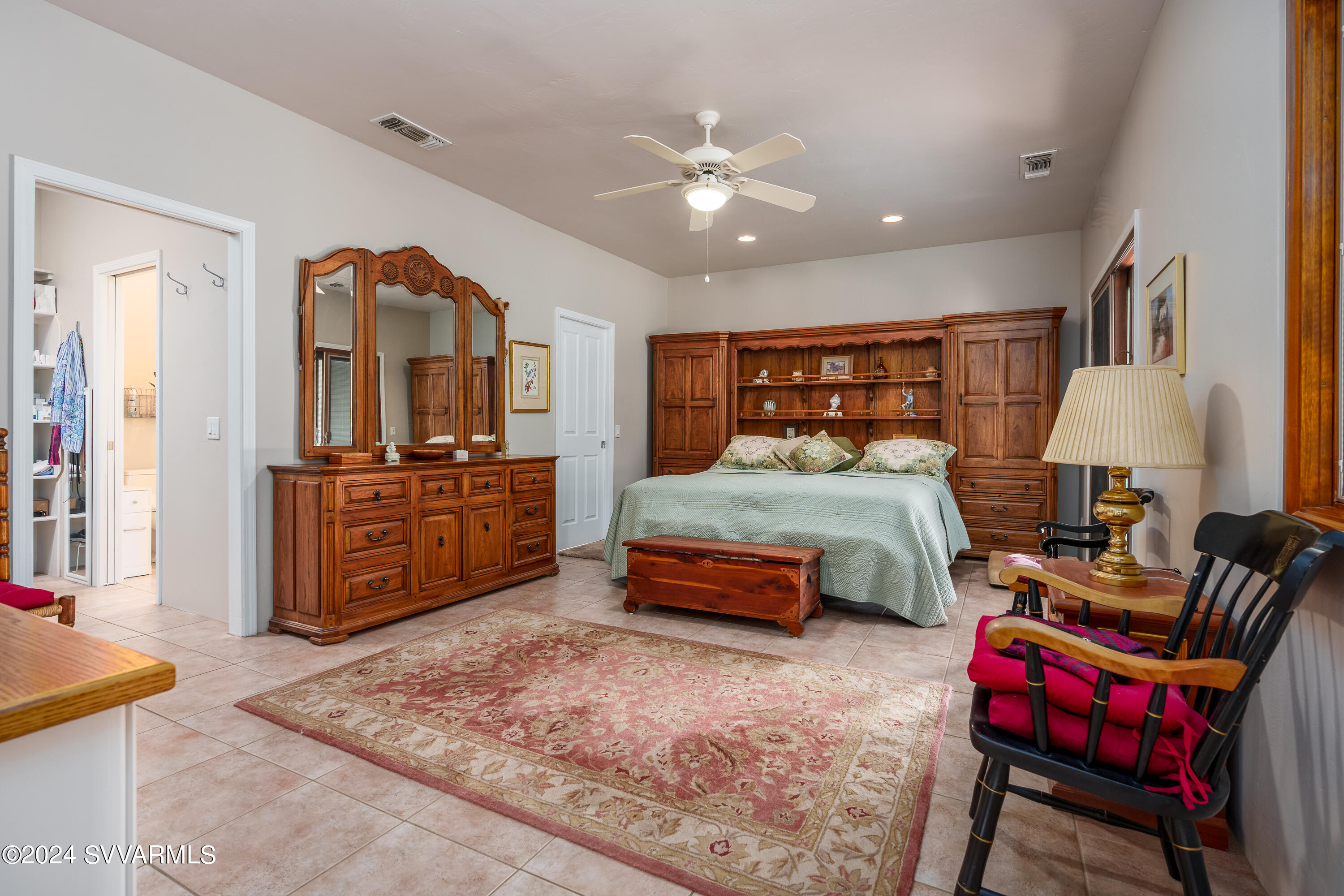2170 S Quail Run