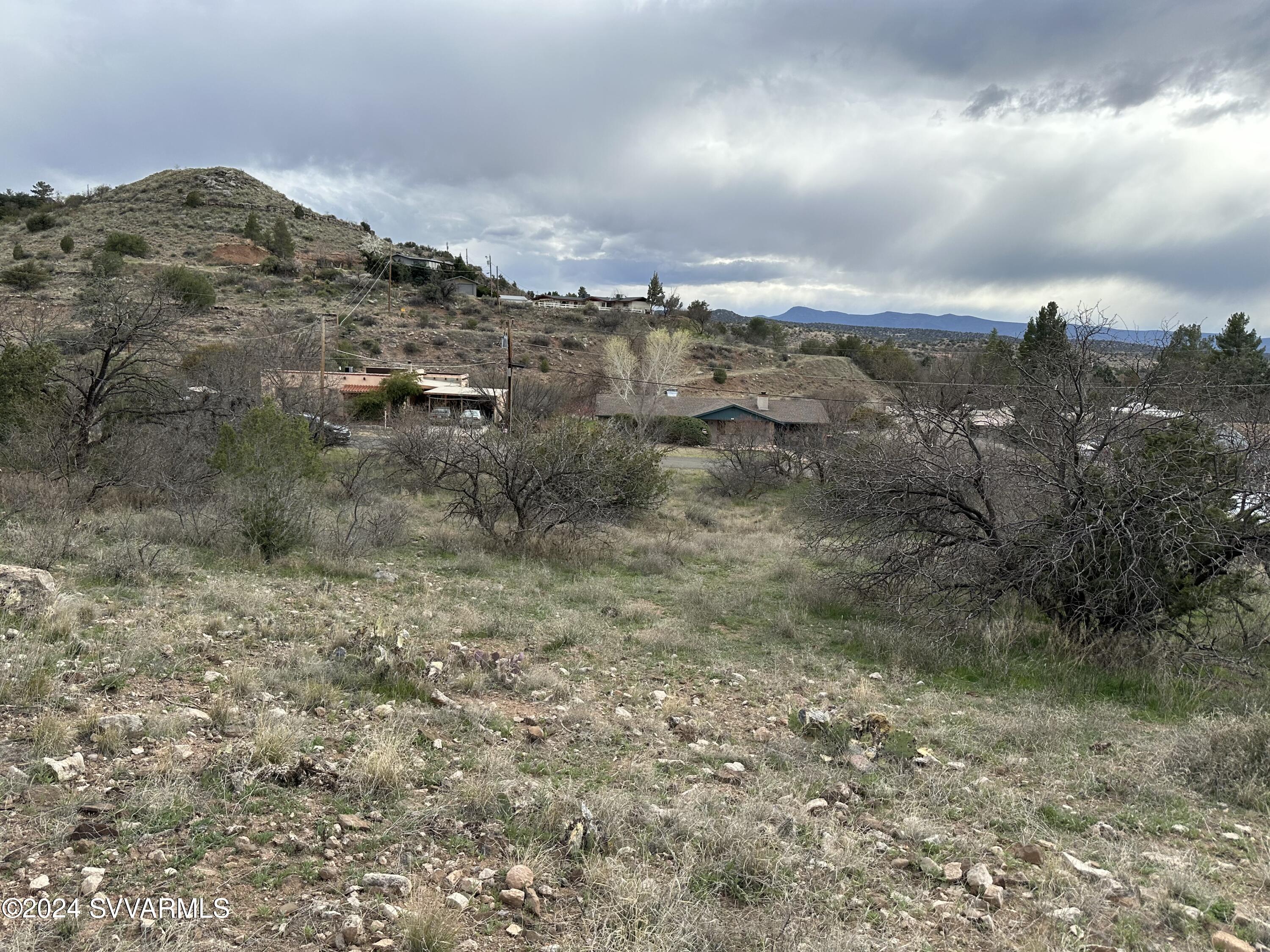 4330 Cayuga Lane