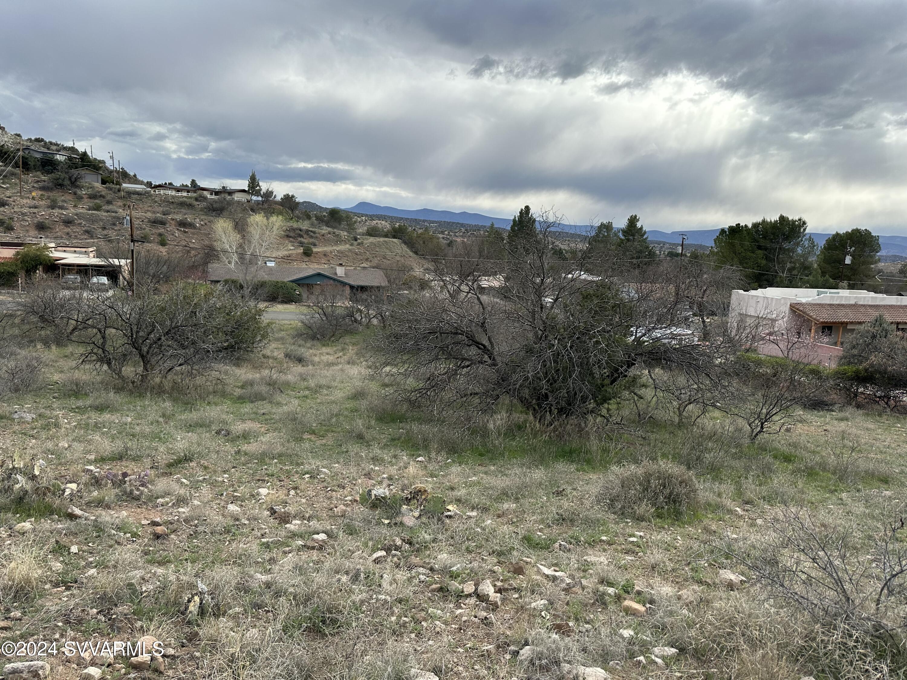 4330 Cayuga Lane