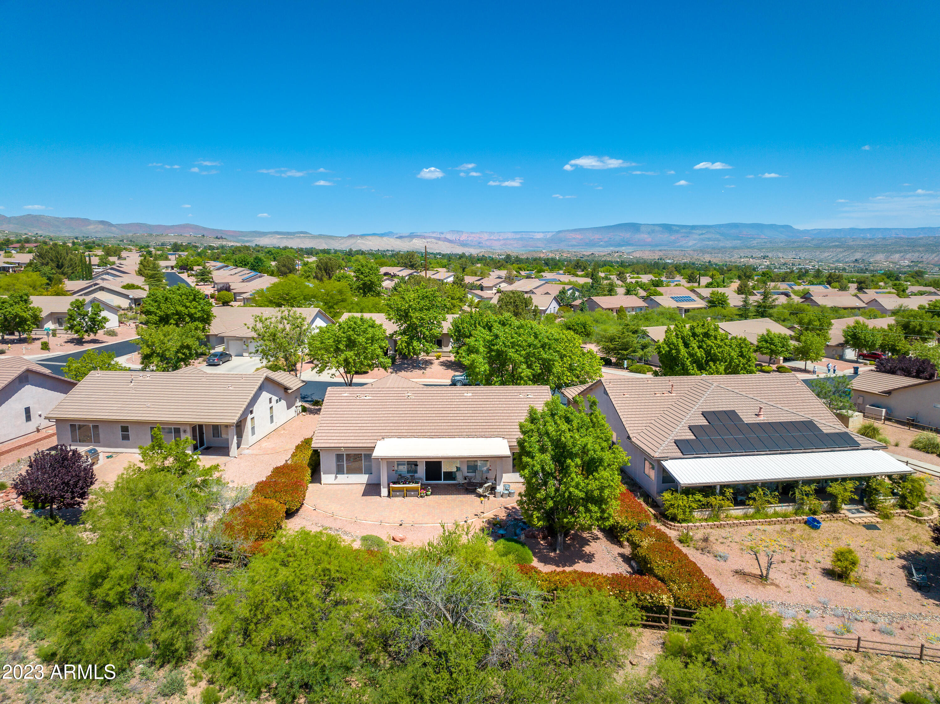 1895 W DESERT WILLOW Drive