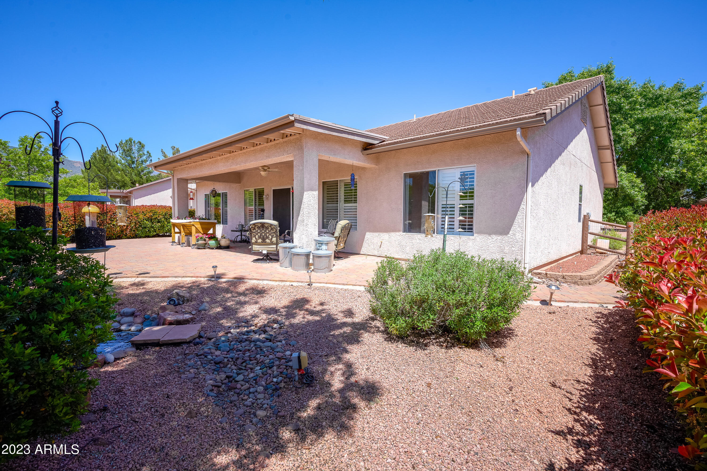 1895 W DESERT WILLOW Drive