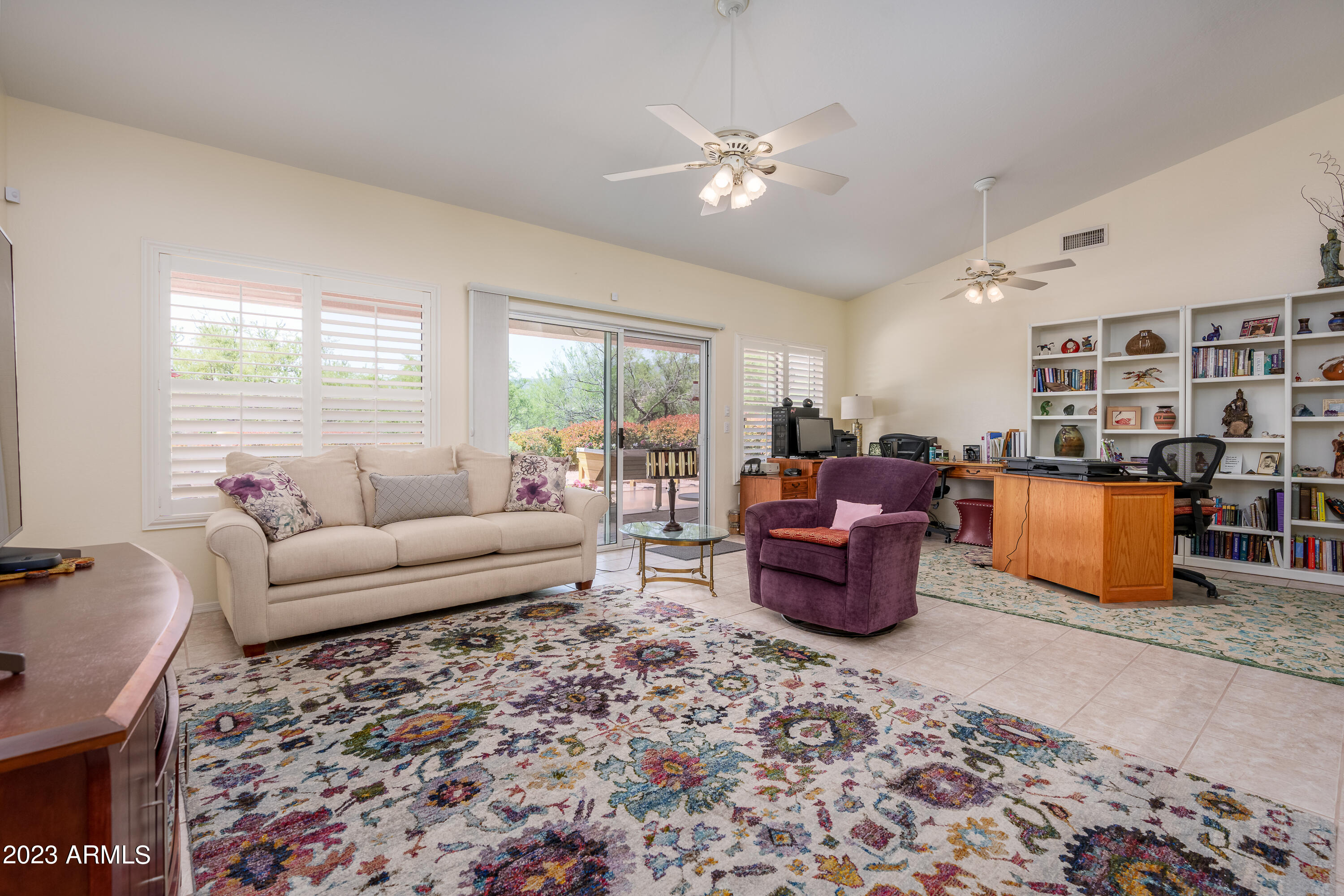 1895 W DESERT WILLOW Drive